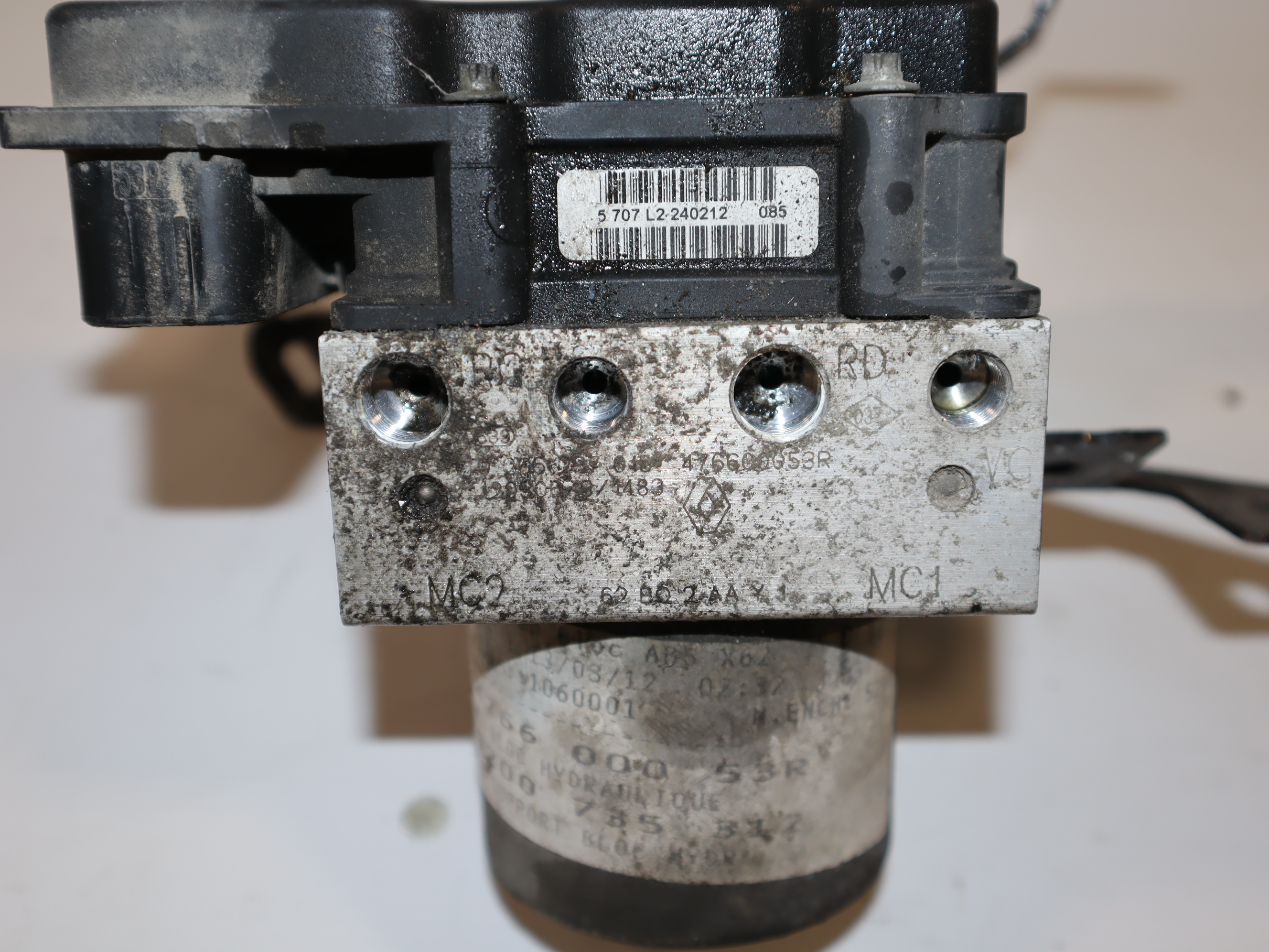 Блок ABS Renault Master (Opel Movano, Nissan NV400) 2010 -, 476600053R Б/В