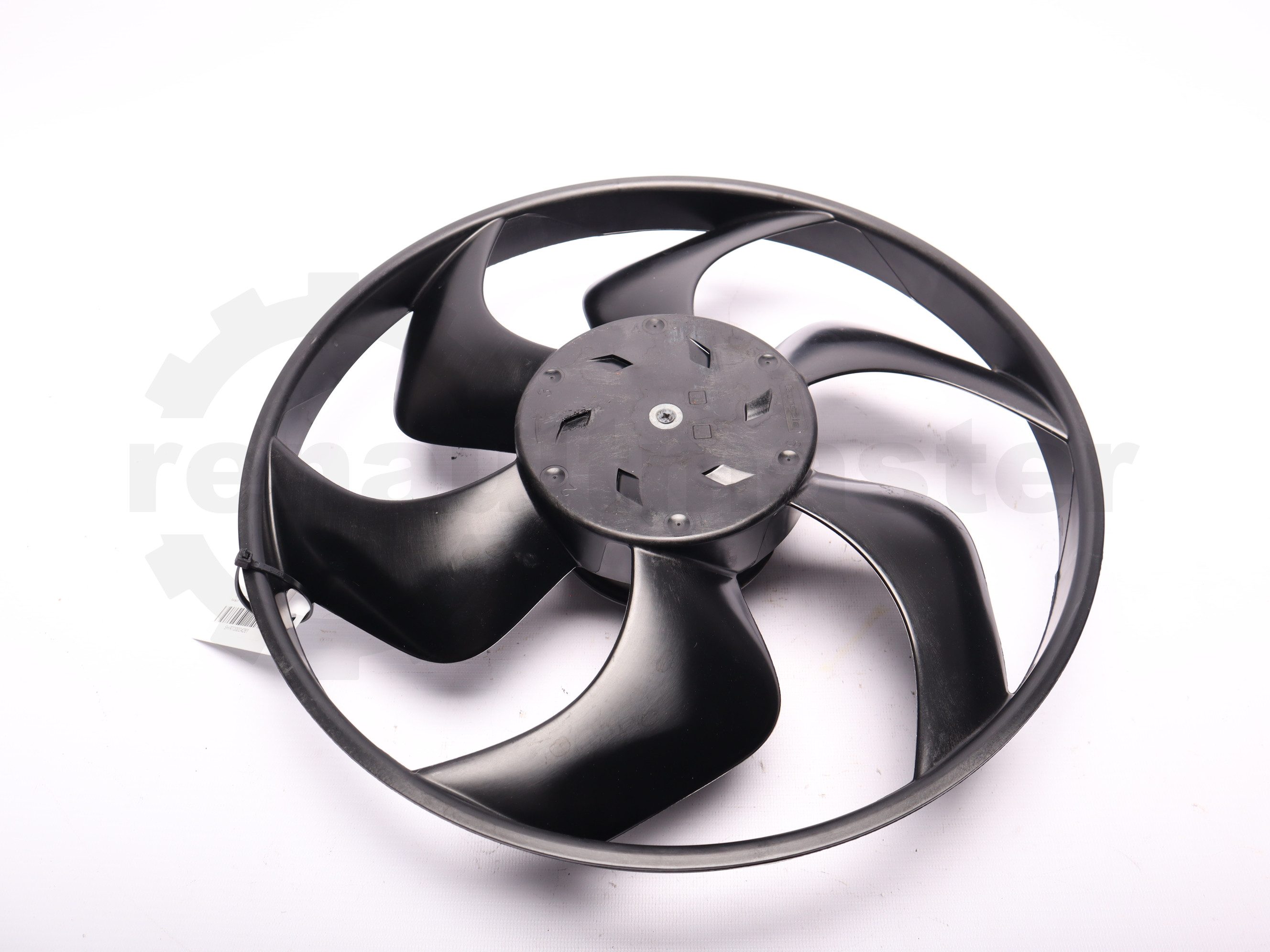 Вентилятор охолодження двигуна великий Renault Trafic (Opel Vivaro, Nissan NV300) 2014 -, 8200544195R Б/В