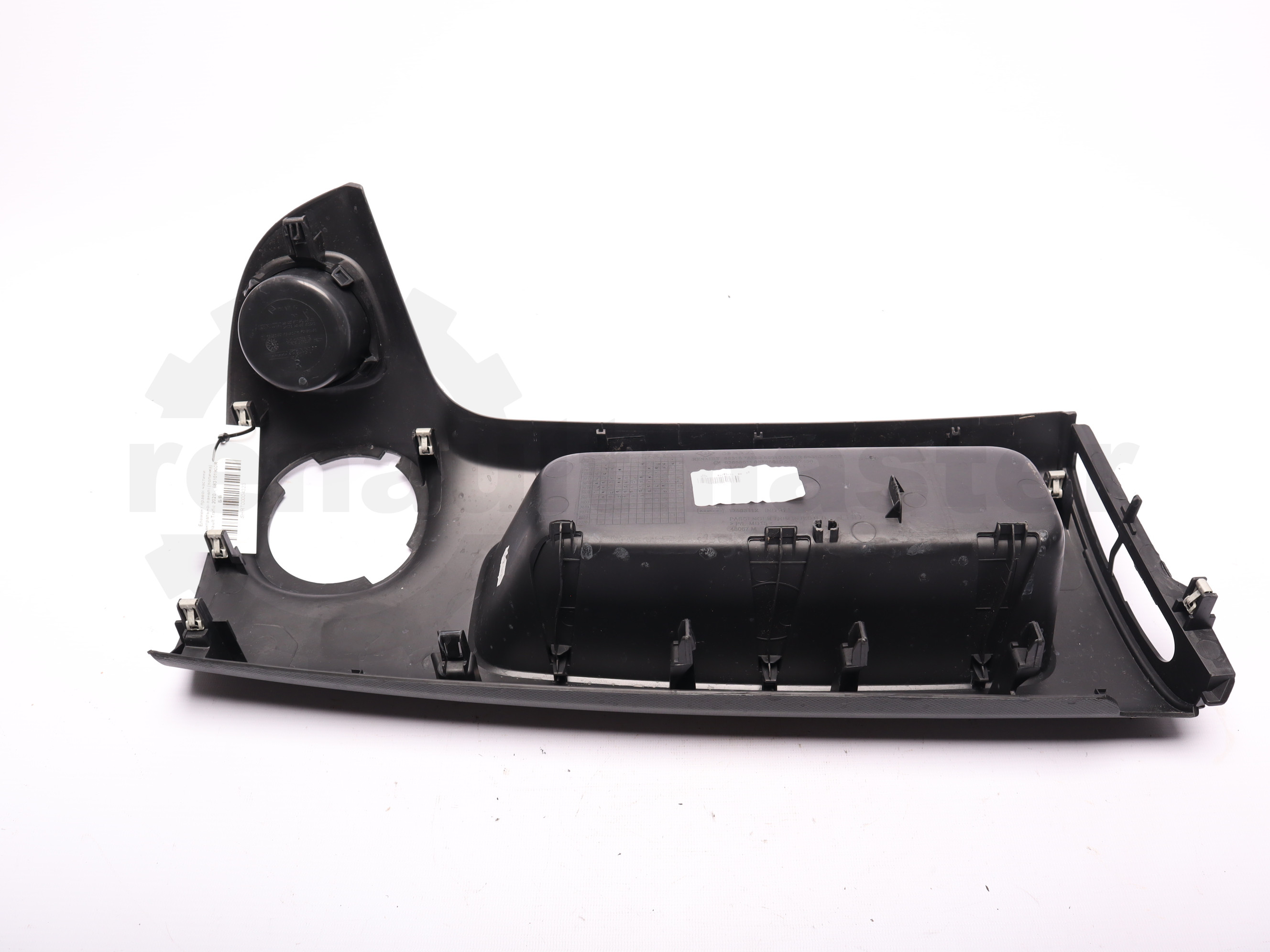 Елемент правої частини центральної панелі (поличка) Renault Trafic 2020 -, 683101900R Б/В