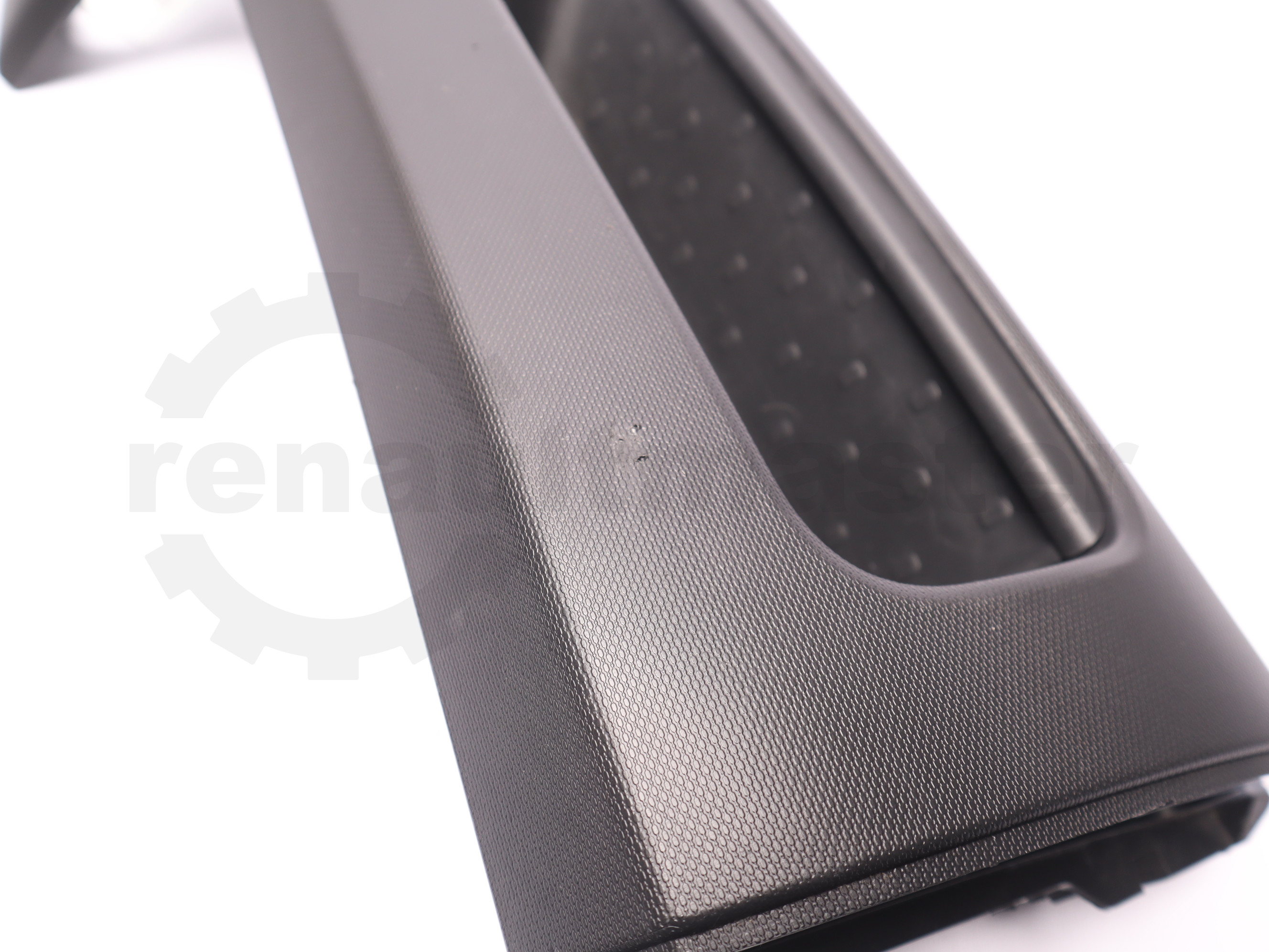 Елемент правої частини центральної панелі (поличка) Renault Trafic 2020 -, 683101900R Б/В