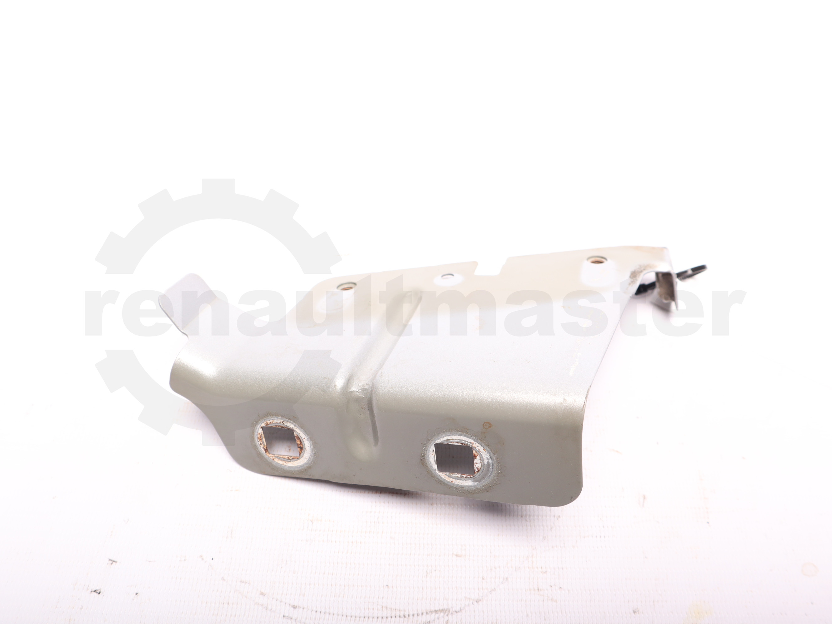 Кронштейн кріплення лівого крила Renault Master (Opel Movano, Nissan NV400) 2010 -, 641030003R Б/В