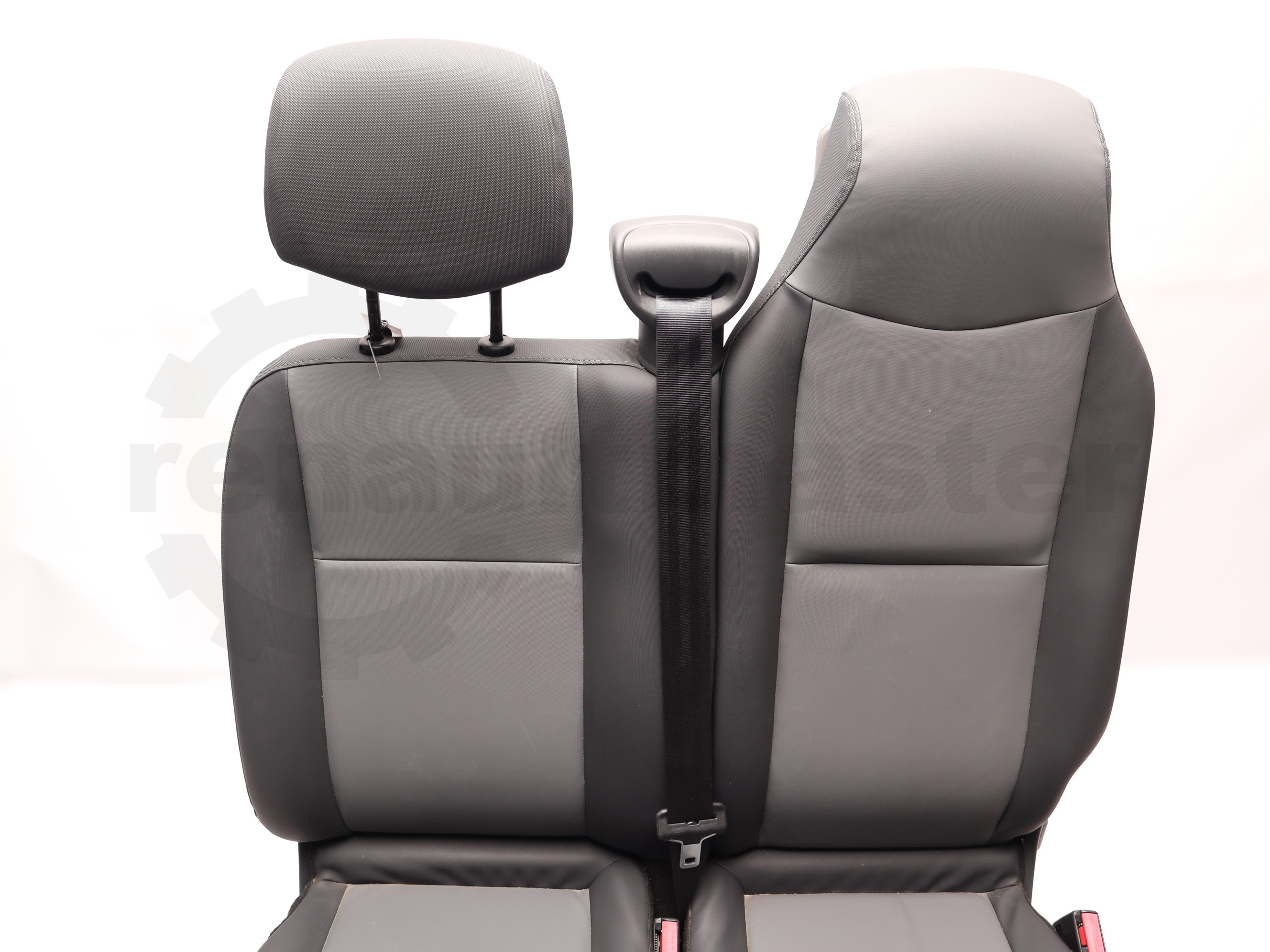 Сидіння пасажирське подвійне Renault Master 2015 -, 876011637R Б/В