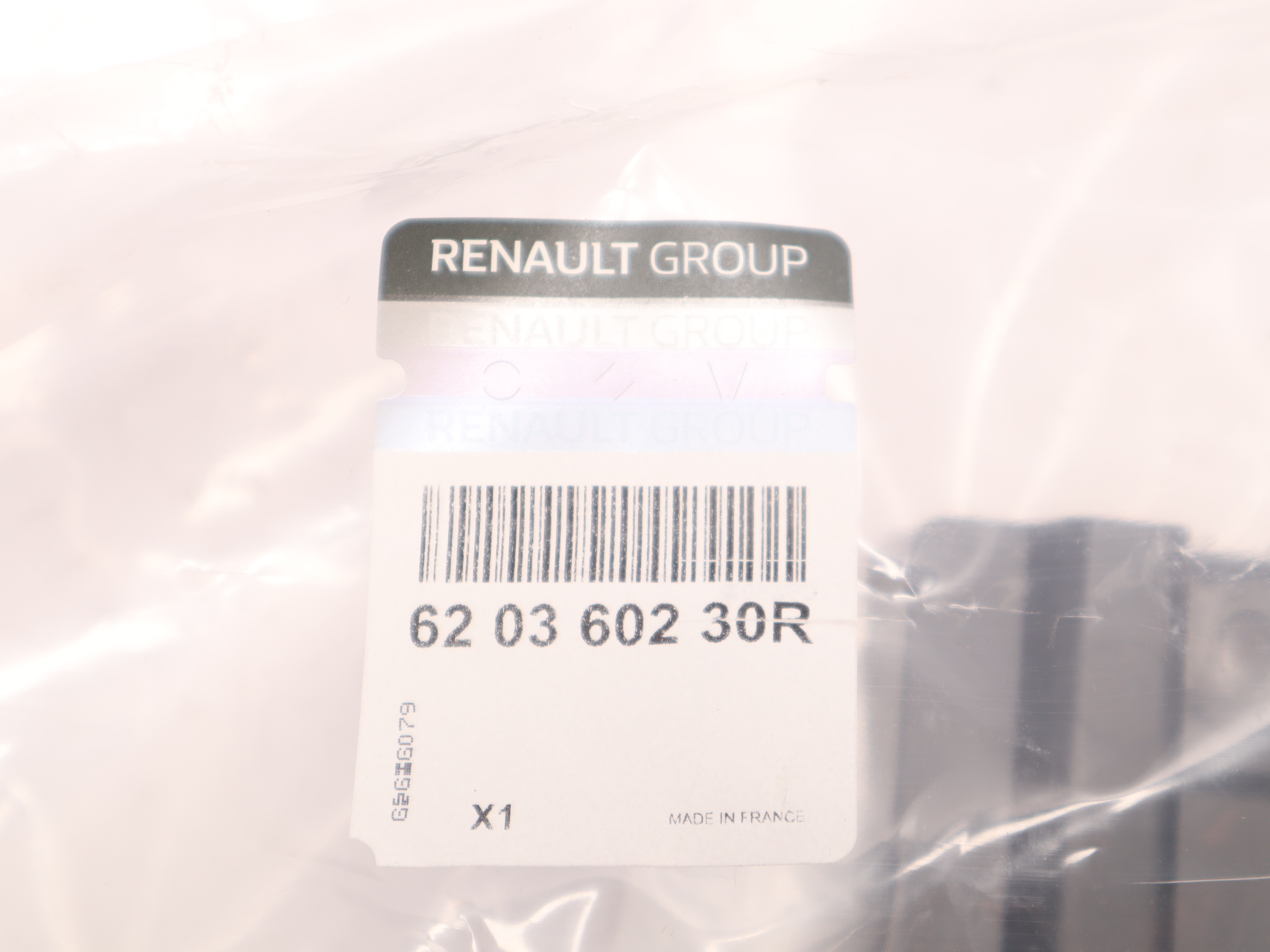 Кронштейн кріплення бампера Renault Trafic 19- 620360230R OE