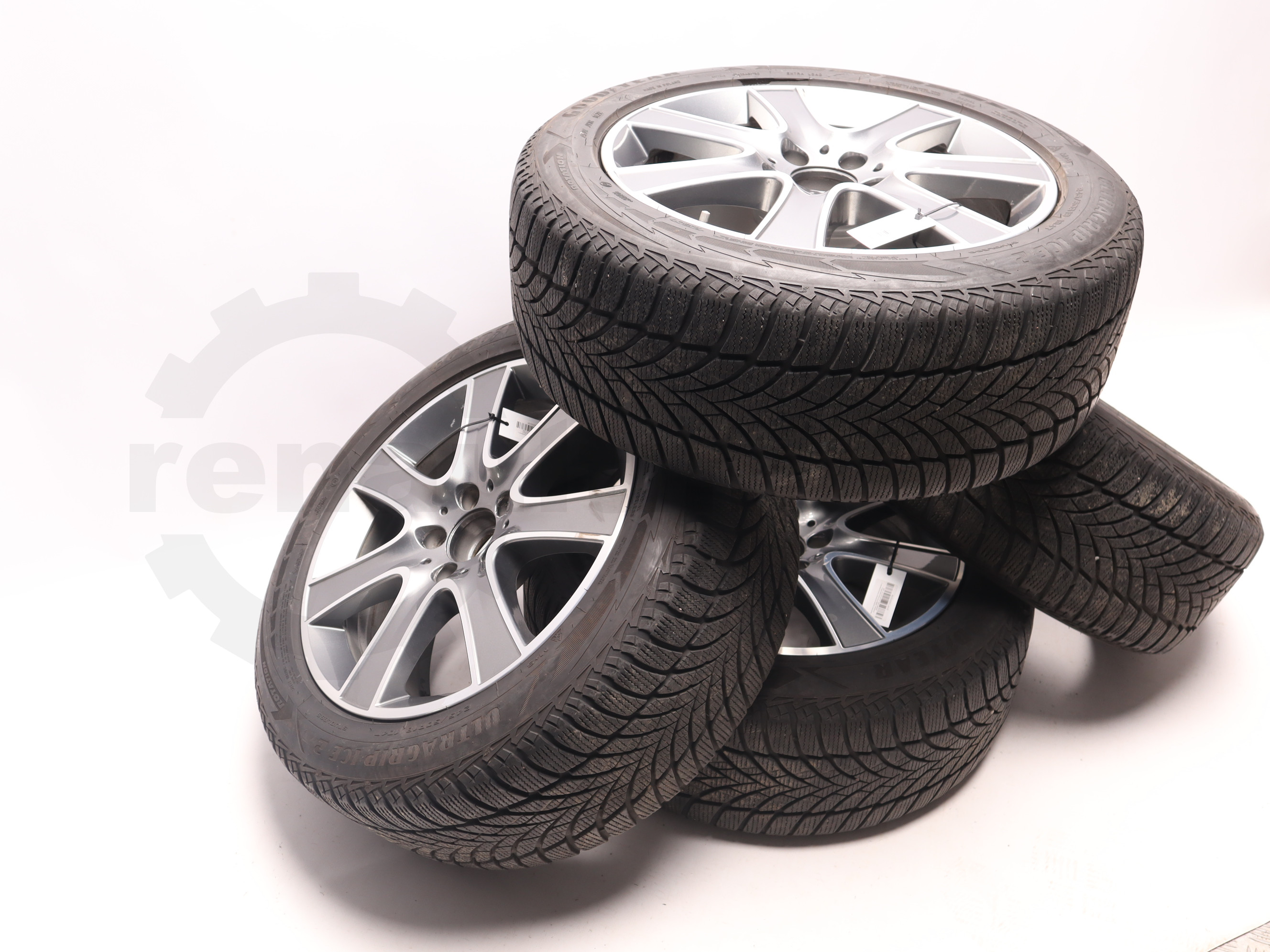 Комплект дисків колісних легкосплавних з резиною 245/50 R18 Mercedes-Benz  -, A2224011002, 8Jx18 H2 ET41 Б/В