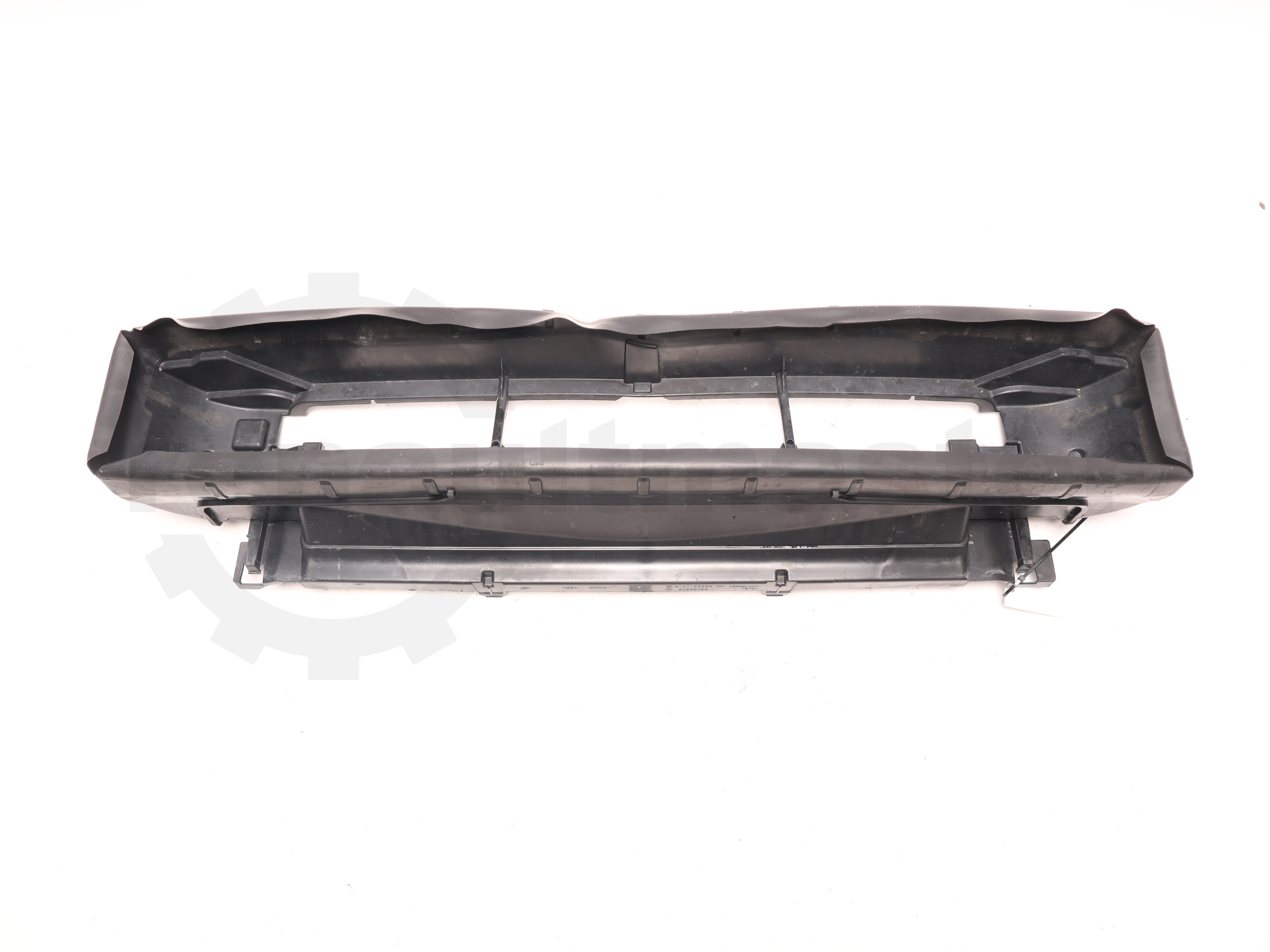 Забірник повітря (дифузор радіатора)  Renault Trafic (Opel Vivaro, Nissan NV300) 2020 2.0 dci   -, 626531141R Б/В