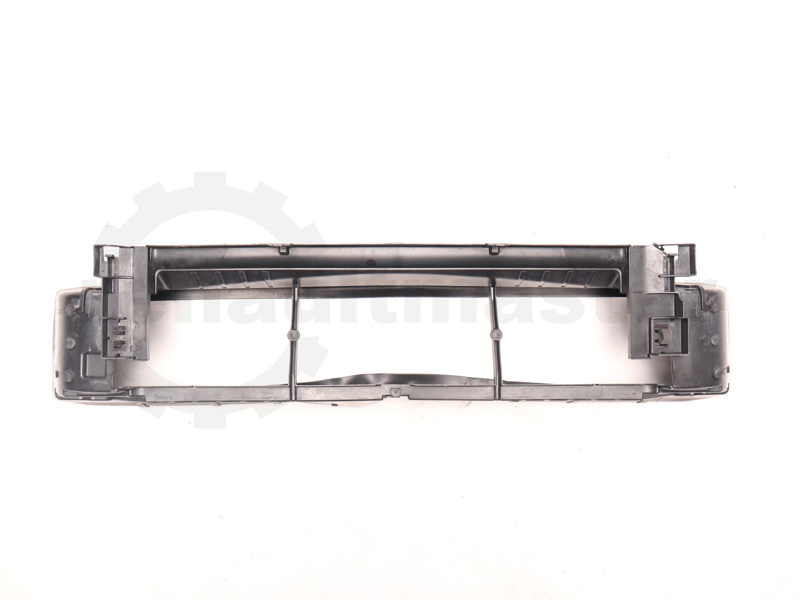 Забірник повітря (дифузор радіатора)  Renault Trafic (Opel Vivaro, Nissan NV300) 2020 2.0 dci   -, 626531141R Б/В