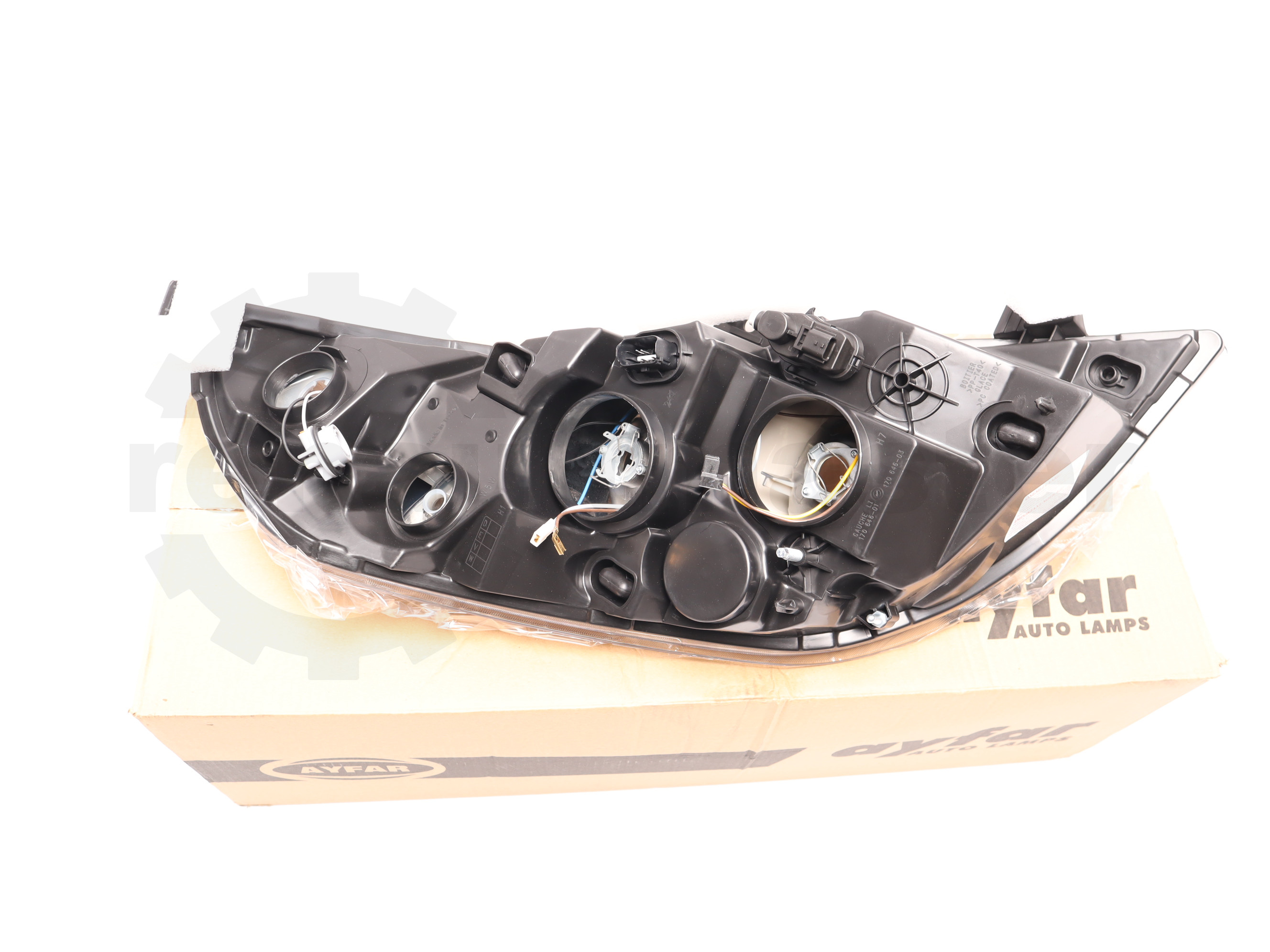 Фара передня ліва Renault Master 2010, - 60N1105E Polcar