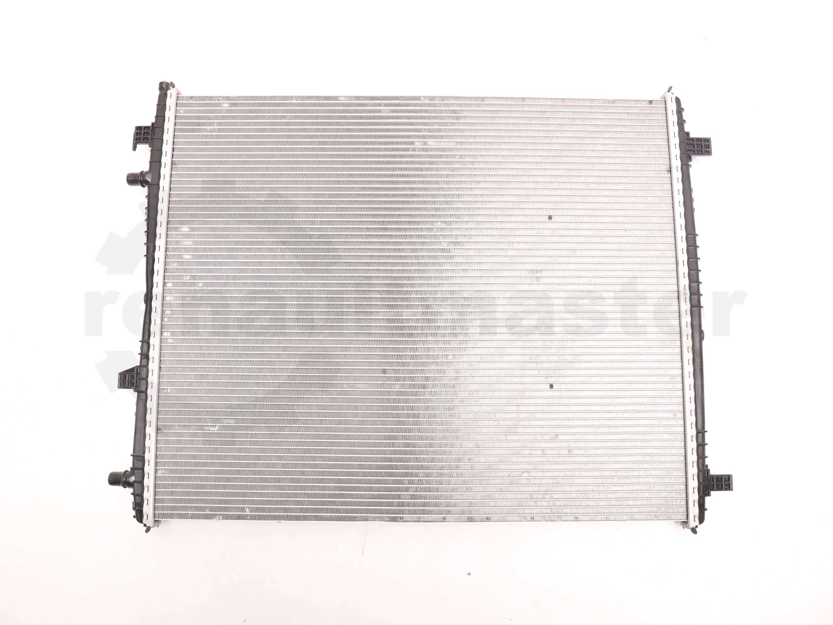 Радіатор охолодження Renault Trafic 2.0 dCi 2022->, - 214100192R 214817257R Б/В
