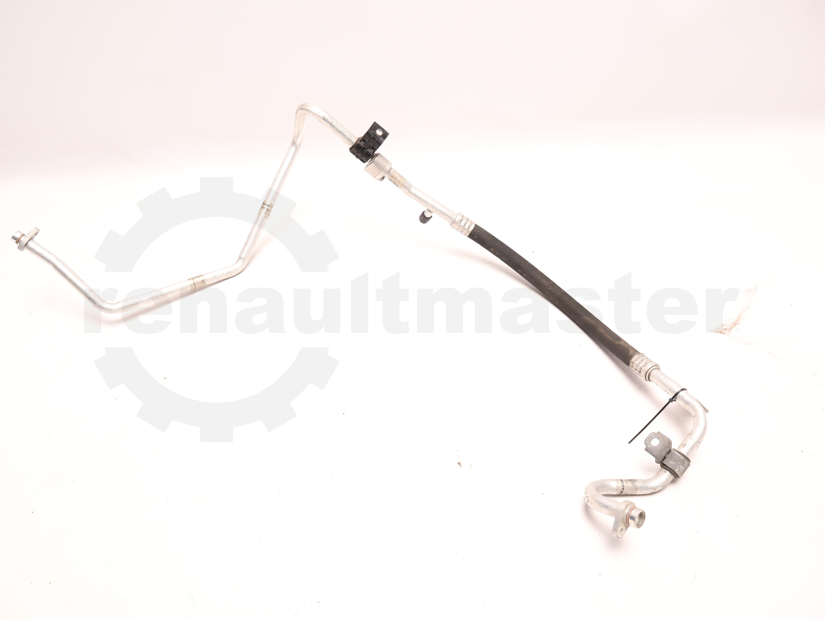 Трубка кондиціонера від компресора до пічки (до компресора) Renault Master (Opel Movano, Nissan NV400) 2014, - 924543191R Б/В