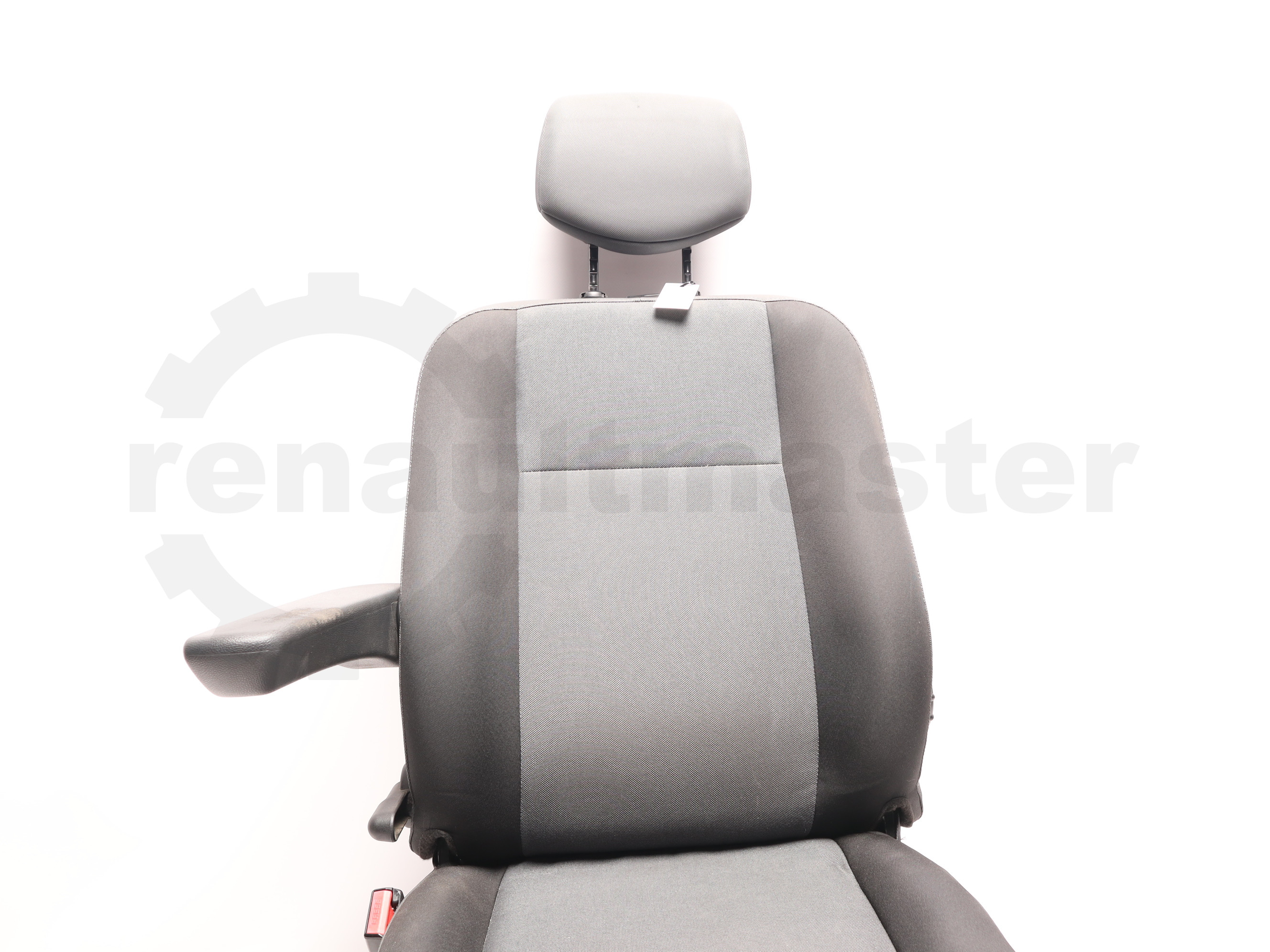 Сидіння водійське Renault Master 2014, - 861017008R Б/В