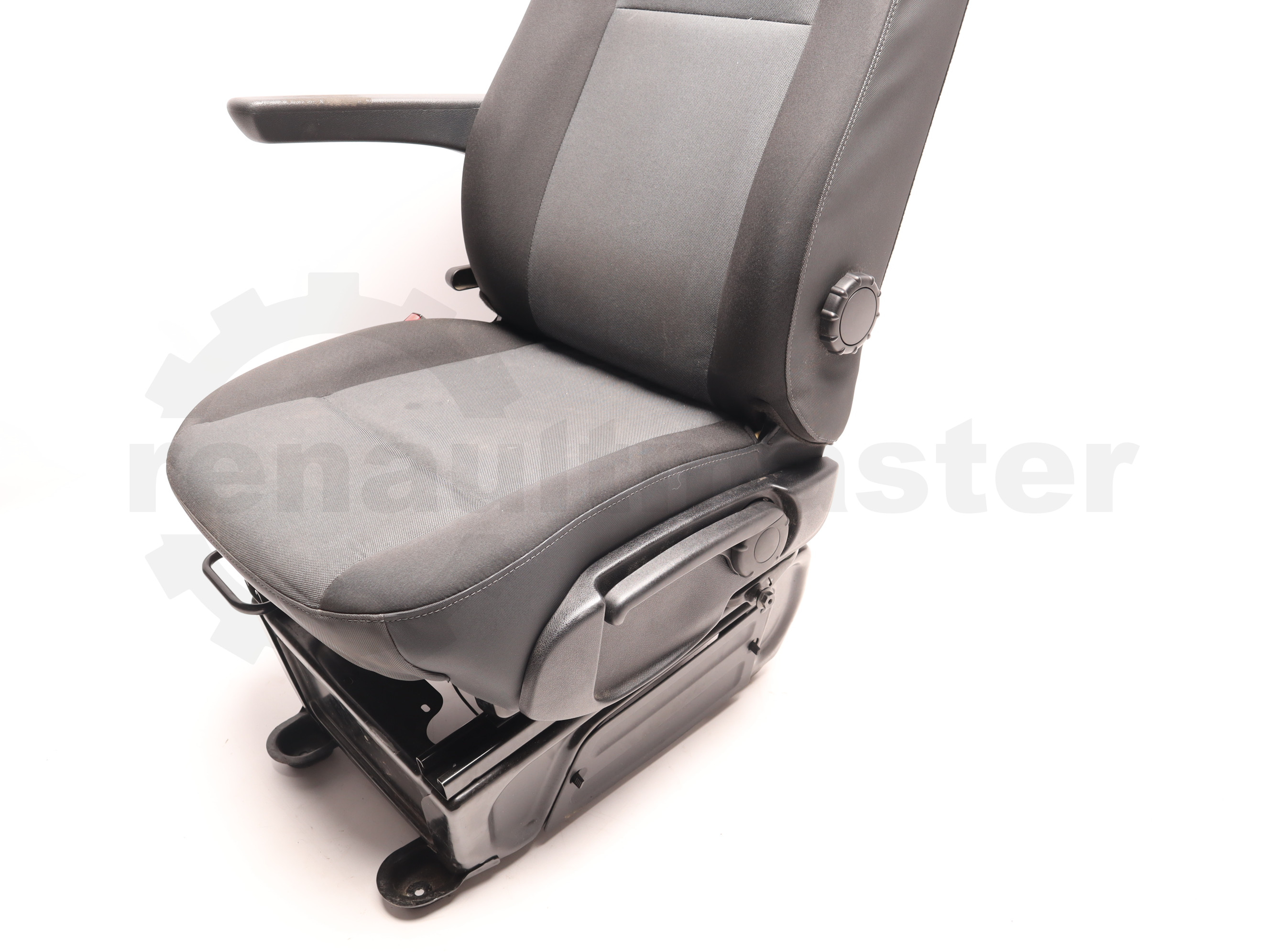 Сидіння водійське Renault Master 2014, - 861017008R Б/В