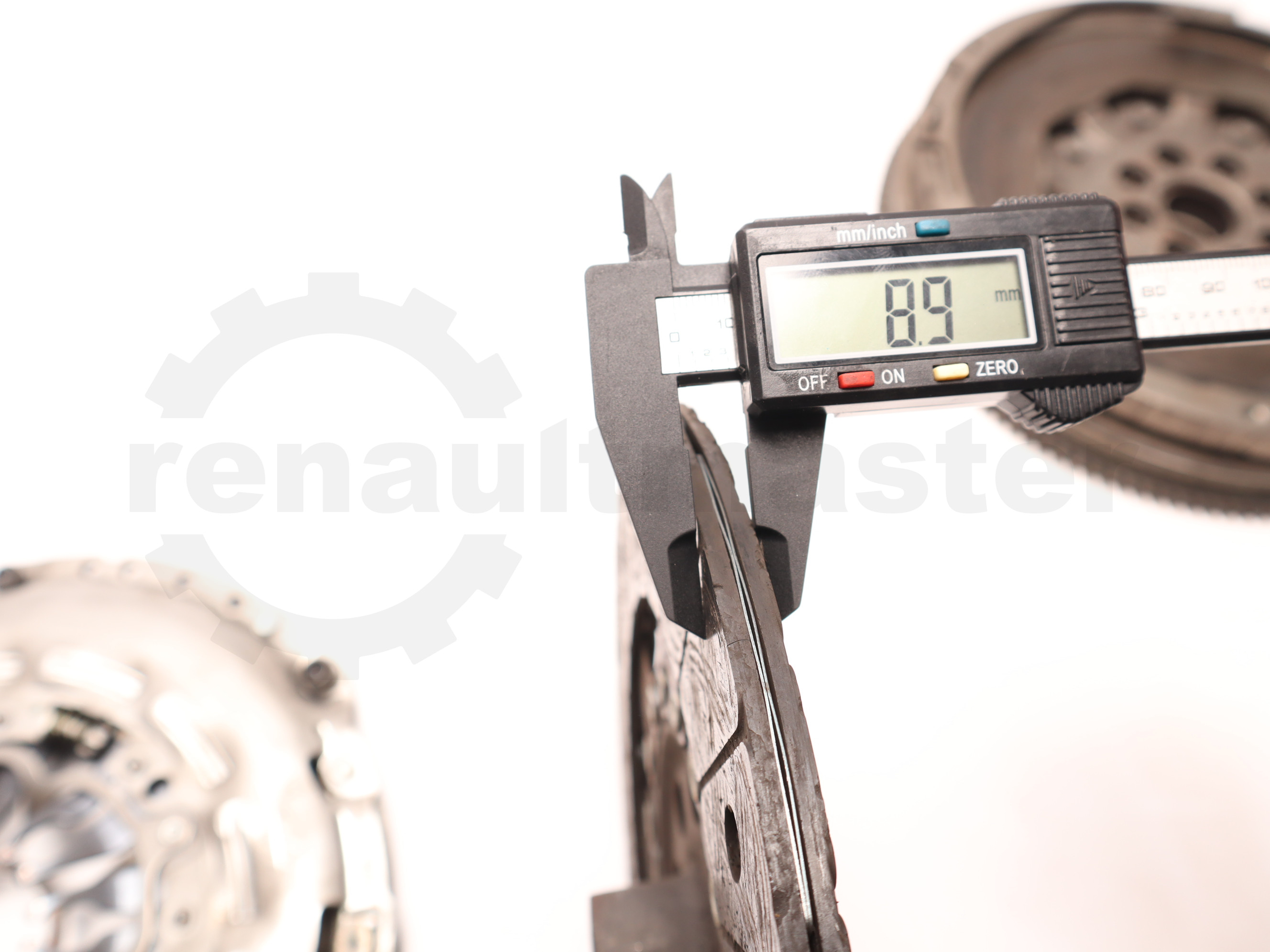 Демпфер (маховик) + к-т зчеплення (корзина +диск) Renault Master (Opel Movano,Nissan NV 400) 2010, - 126005010 326006210 Б/В Luk