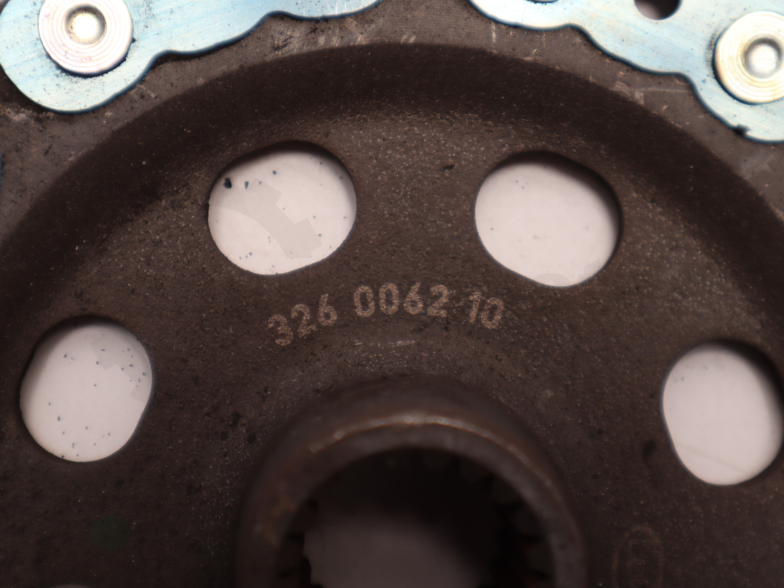 Демпфер (маховик) + к-т зчеплення (корзина +диск) Renault Master (Opel Movano,Nissan NV 400) 2010, - 126005010 326006210 Б/В Luk