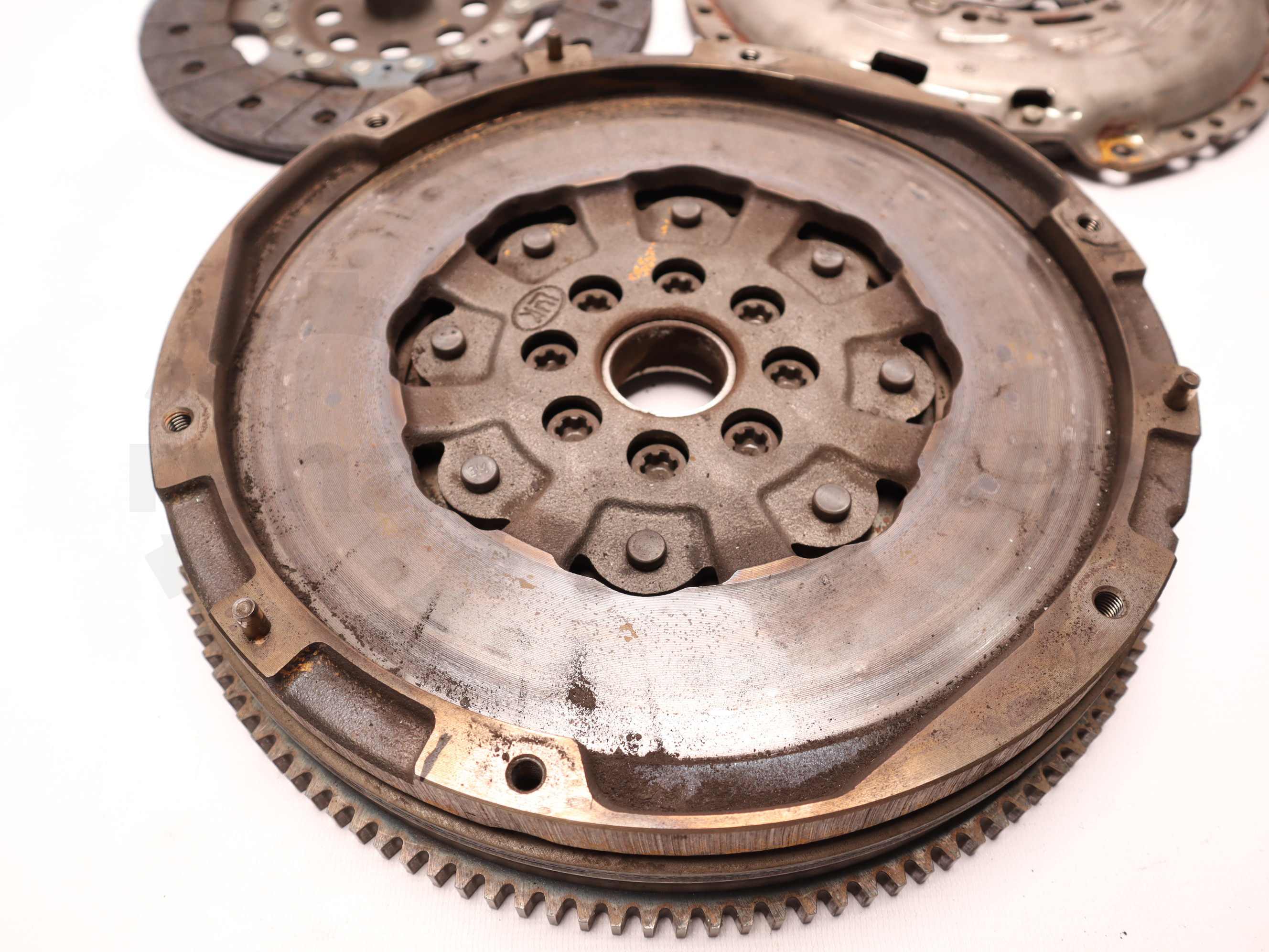 Демпфер (маховик) + к-т зчеплення (корзина +диск) Renault Master (Opel Movano,Nissan NV 400) 2010, - 126005010 326006210 Б/В Luk