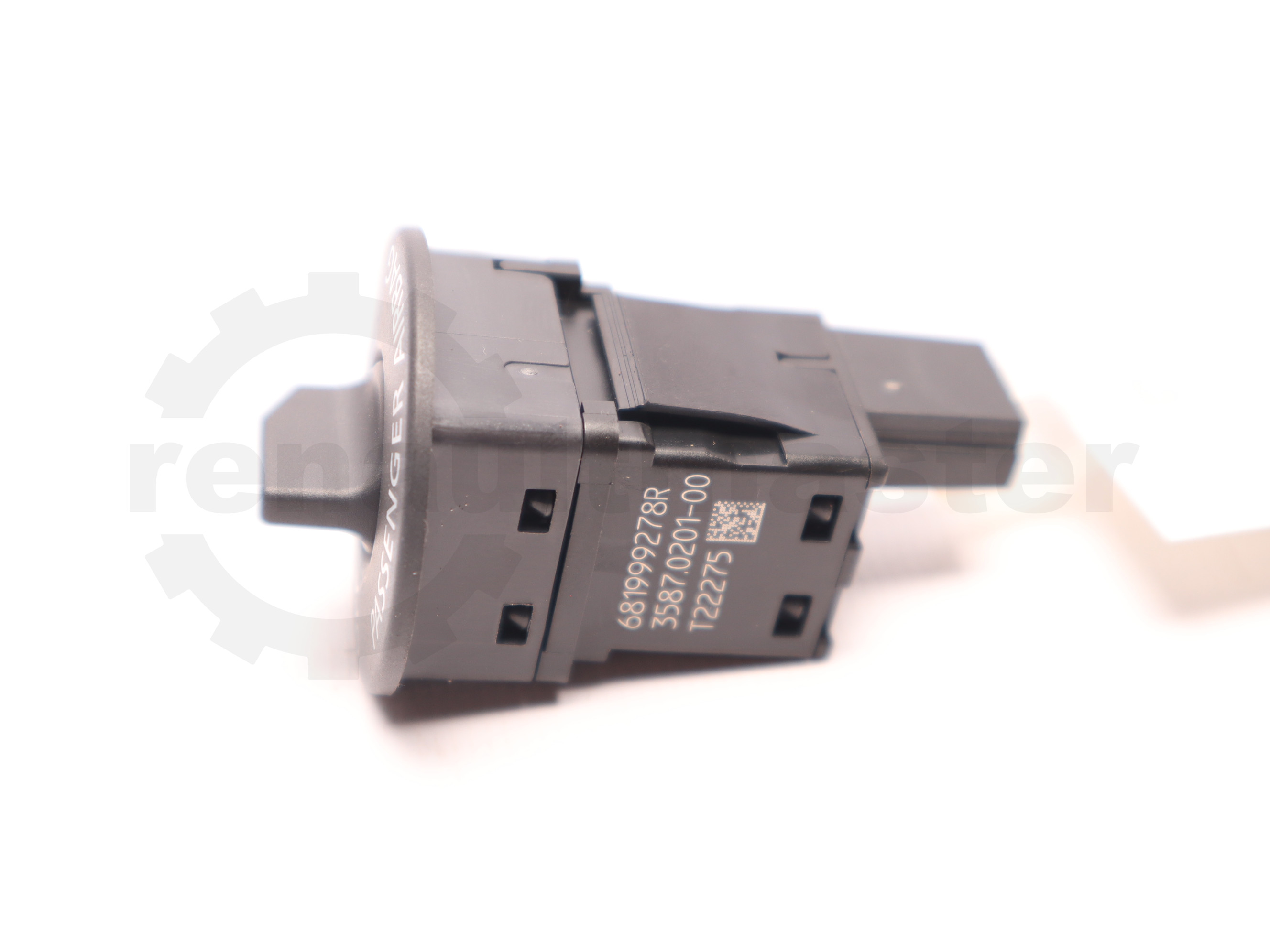 Кнопка Air Bag Renault Trafic 2.0dCi 2022, - 681999278R Б/В