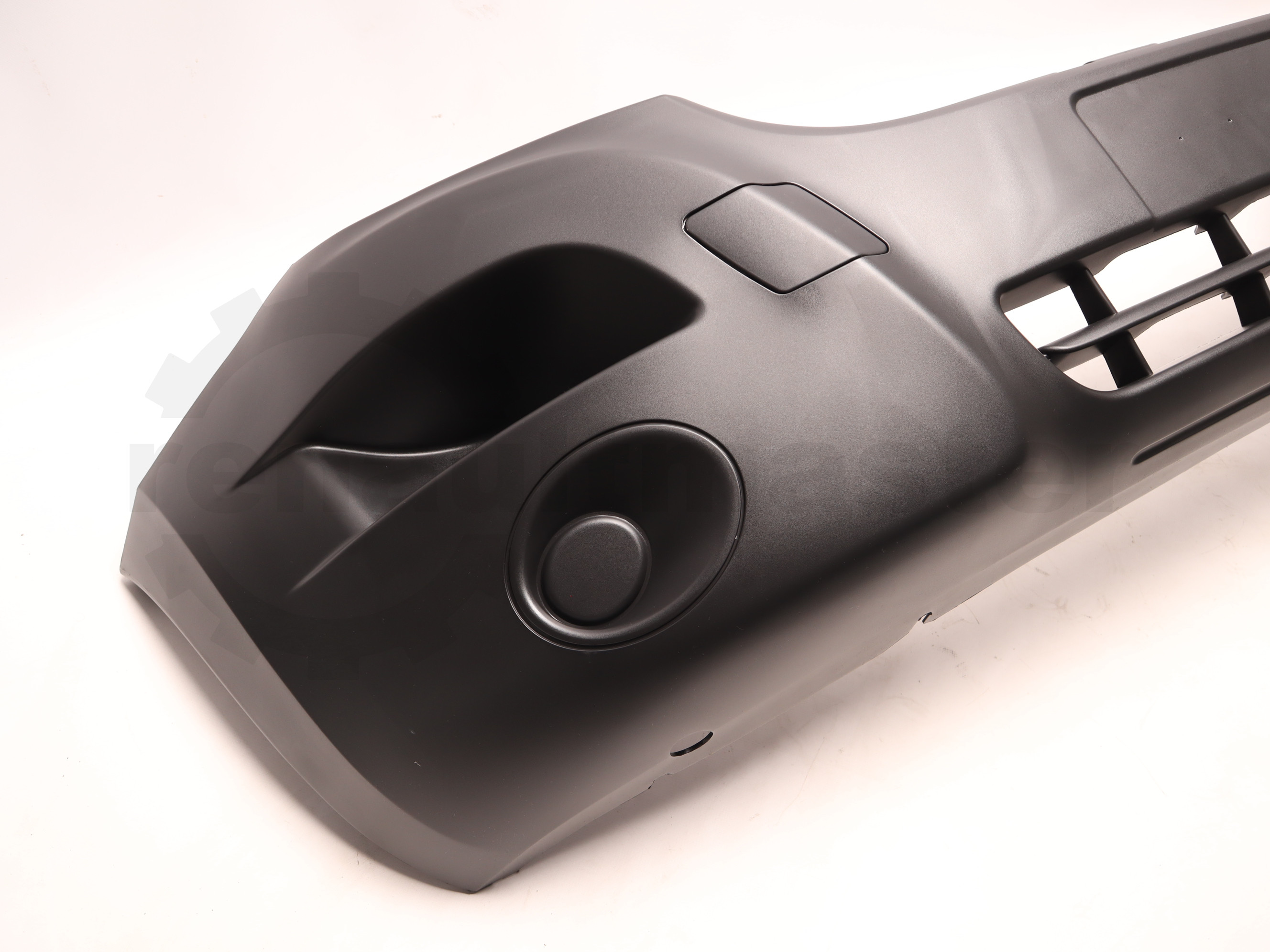 Бампер передній Renault Master 2010 - 2019,  -  60N107 Polcar