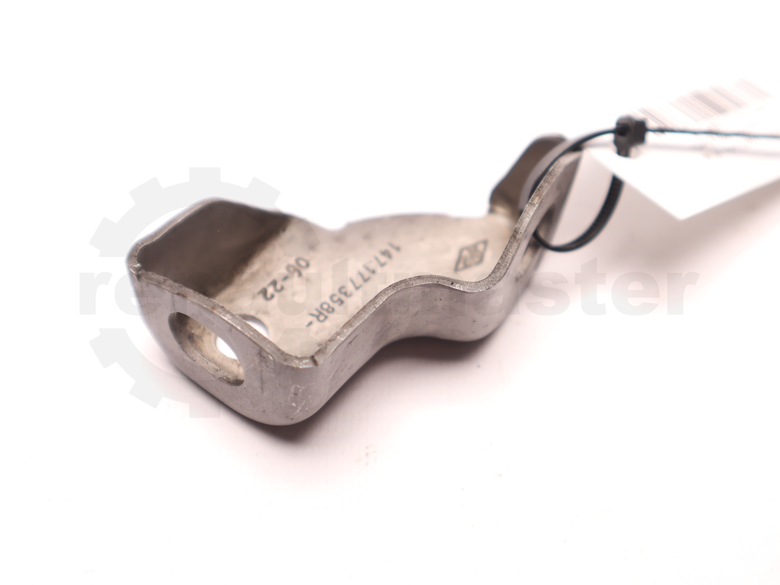 Кронштейн Renault Trafic (Fiat Talento, Nissan NV300) 2.0dCi 2022, - 147177358R Б/В