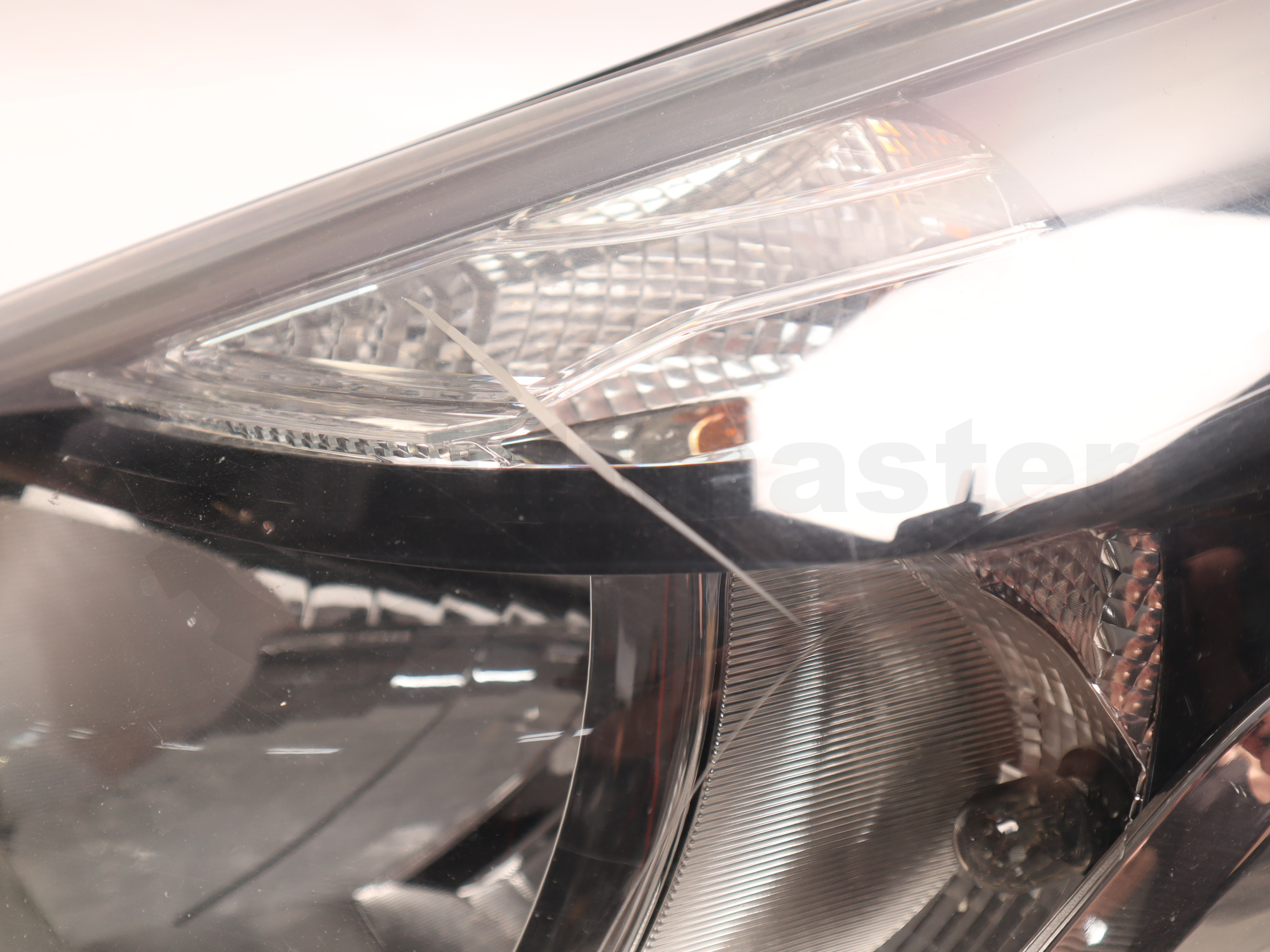 Фара передня ліва Renault Trafic 2014 -, 260608912R Б/В