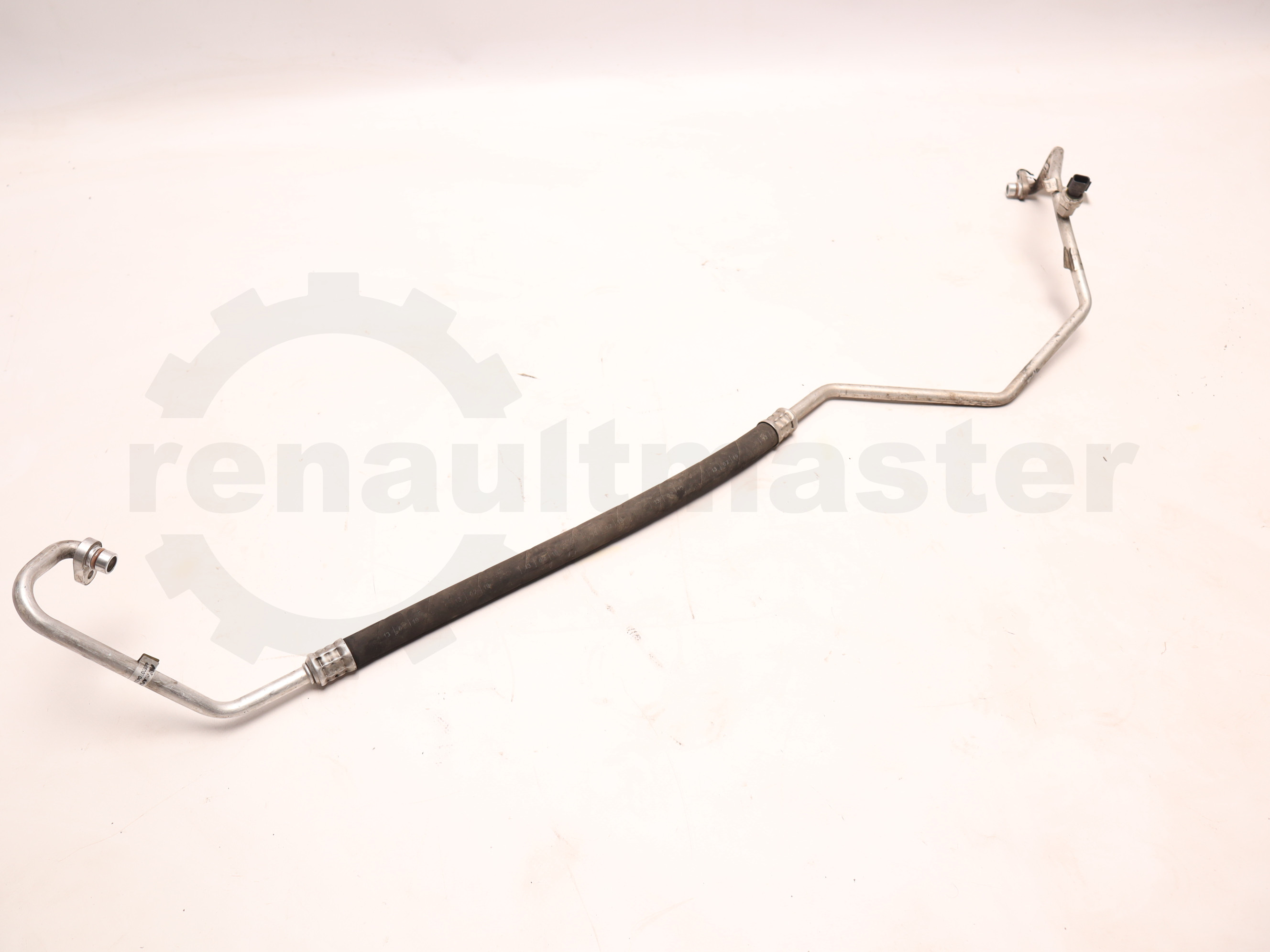 Трубка кондиціонера від компресора до радіатора (задній привід) Renault Master (Opel Movano, Nissan NV400) 2010 -, 924908794R Б/В