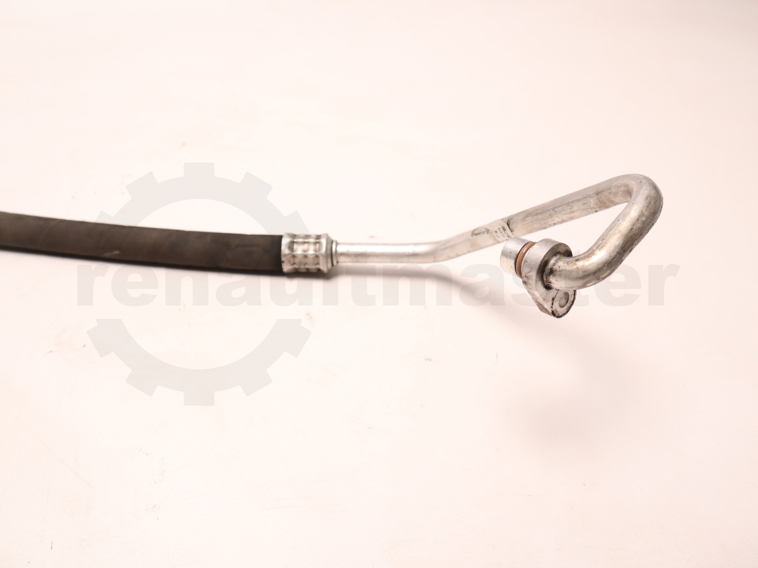 Трубка кондиціонера від компресора до радіатора (задній привід) Renault Master (Opel Movano, Nissan NV400) 2010 -, 924908794R Б/В