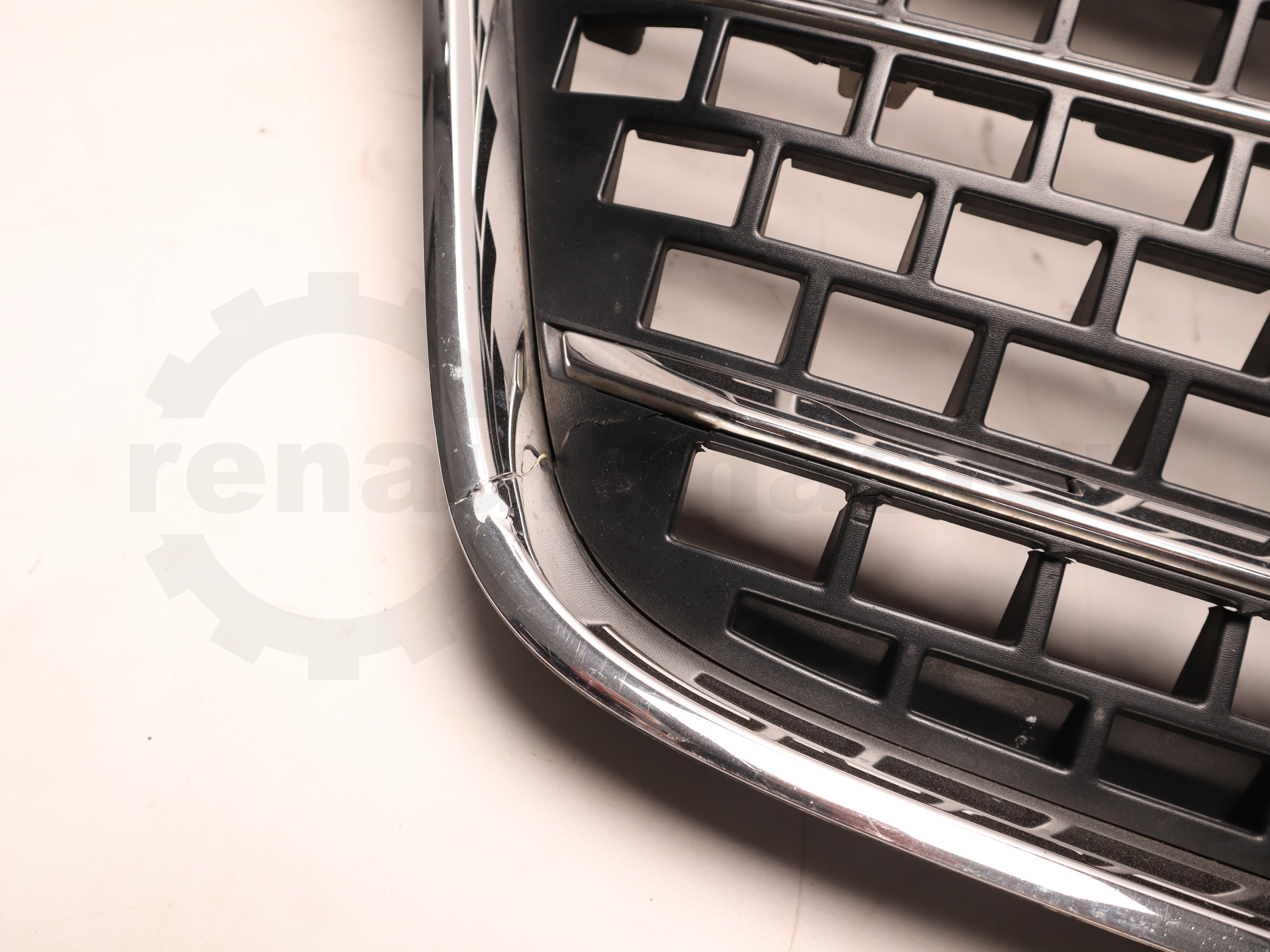 Решітка радіатора Renault Master 2020 -, 623106263R Full Chrom Б/В