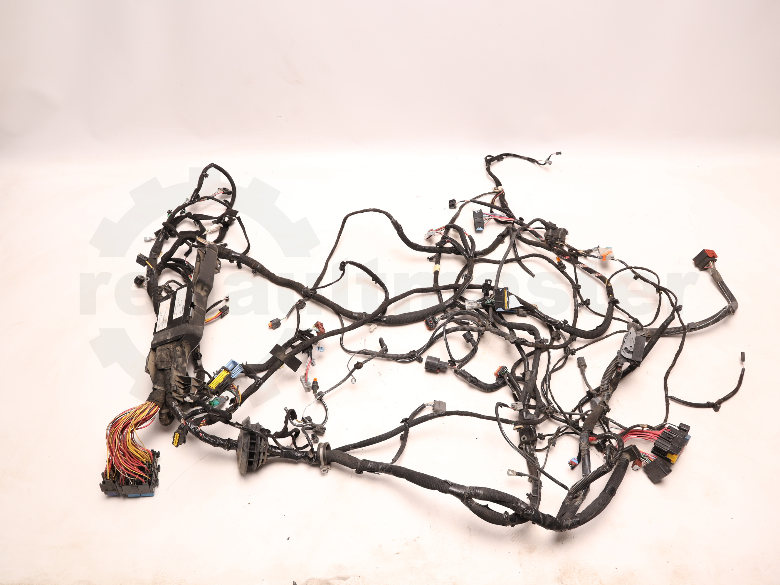 Електропроводка салону Renault Trafic (Opel Vivaro, Nissan NV300) 2014 -, 240131118R Б/В