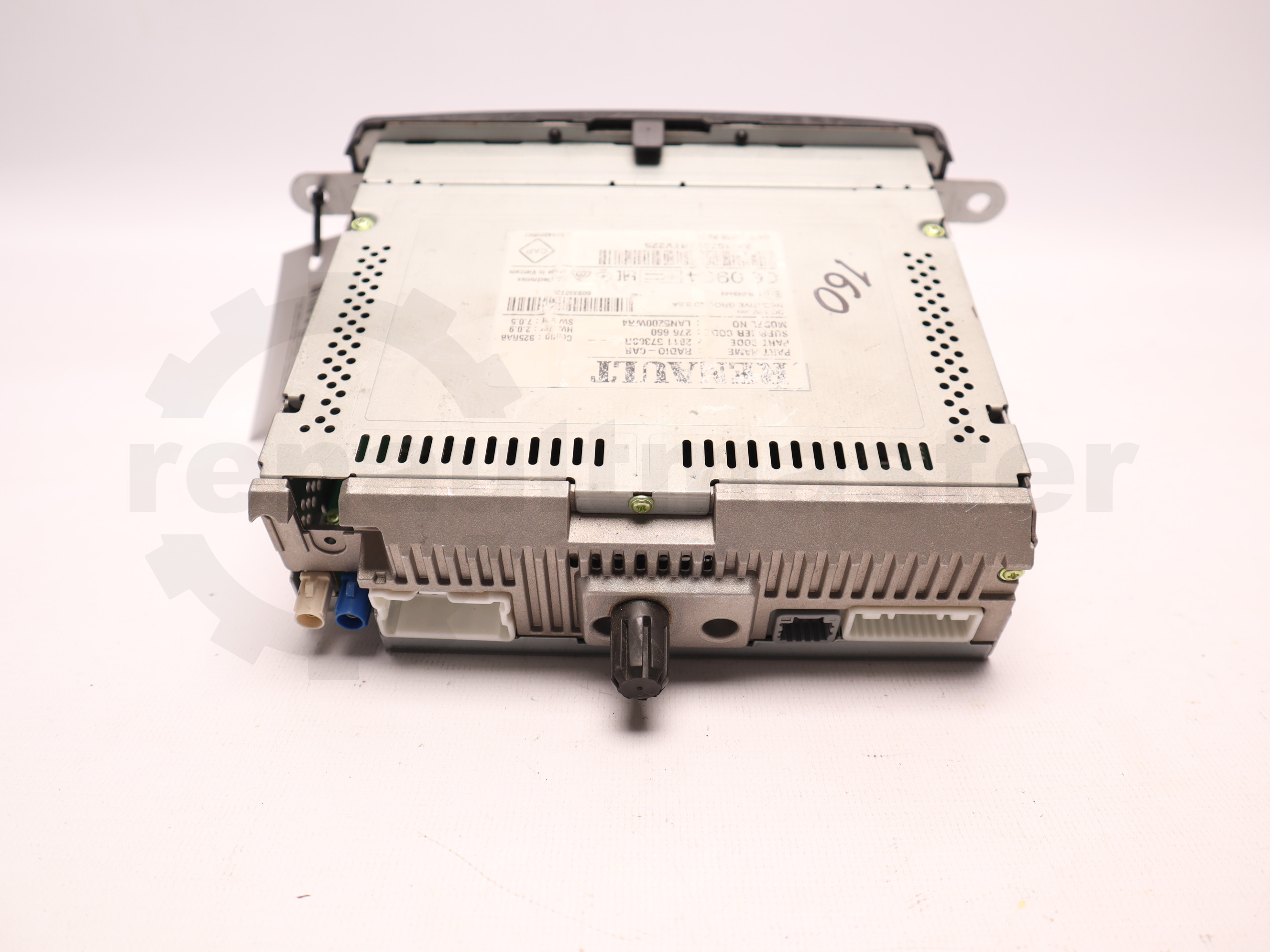 Мультимедійна система (автомагнітола) Renault Trafic (Opel Vivaro, Nissan NV300) 2014 -, 281157368R Б/В