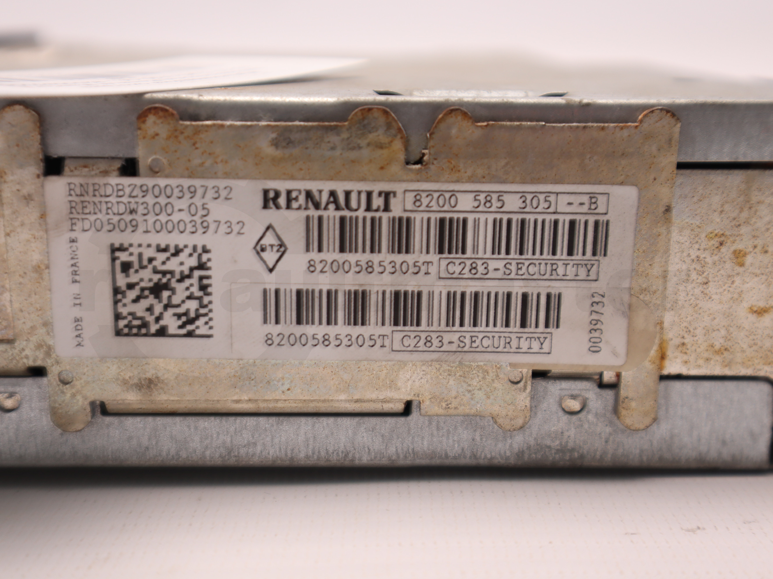 Мультимедійна система (автомагнітола) Renault Master II 03-10, Trafic II 00-14, - 8200585305 Б/В