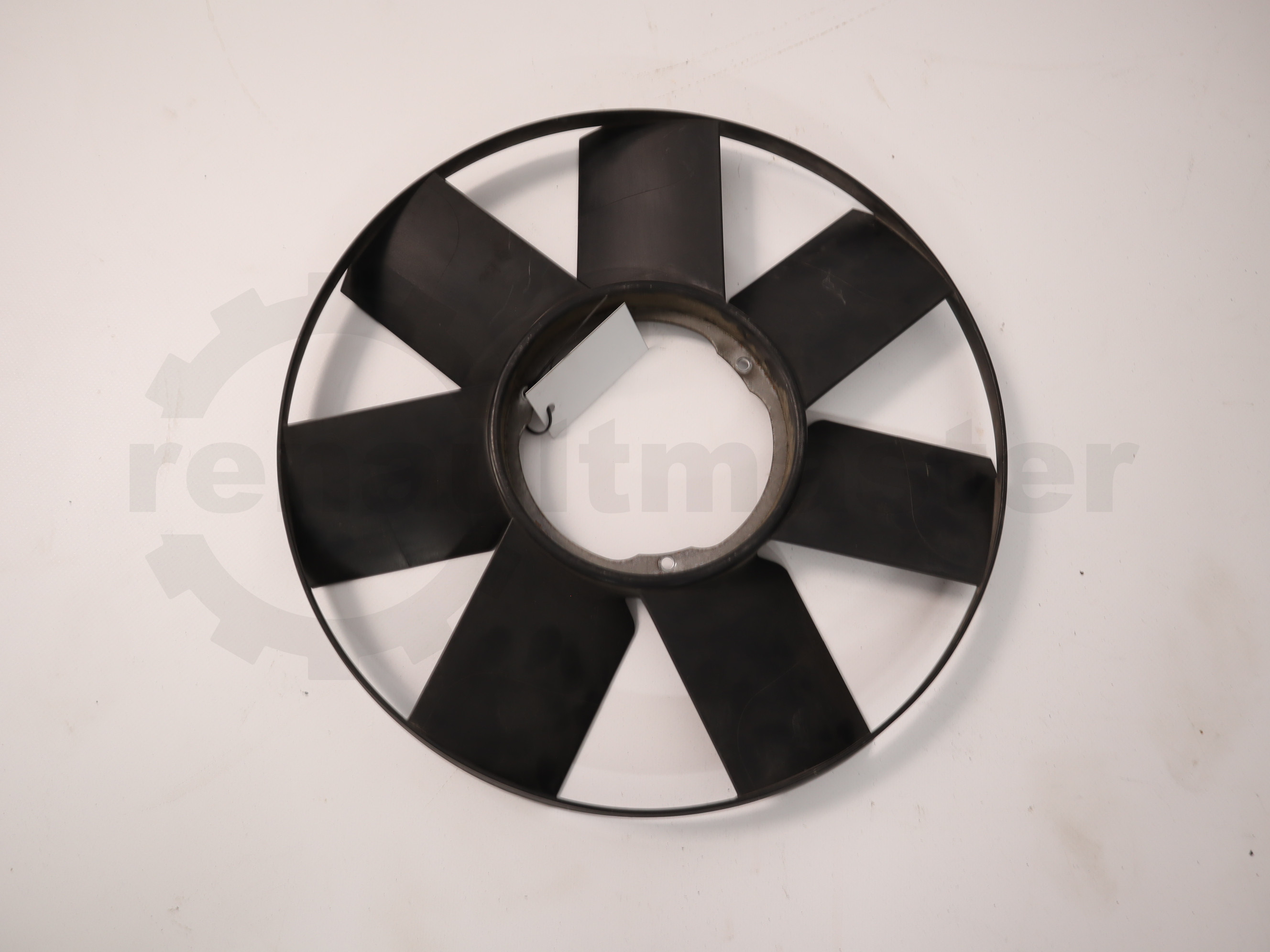 Вентилятор охолодження двигуна великий без віско муфти (задній привід) Renault Master (Opel Movano, Nissan NV400) 2010 -, V9583001 Б/В