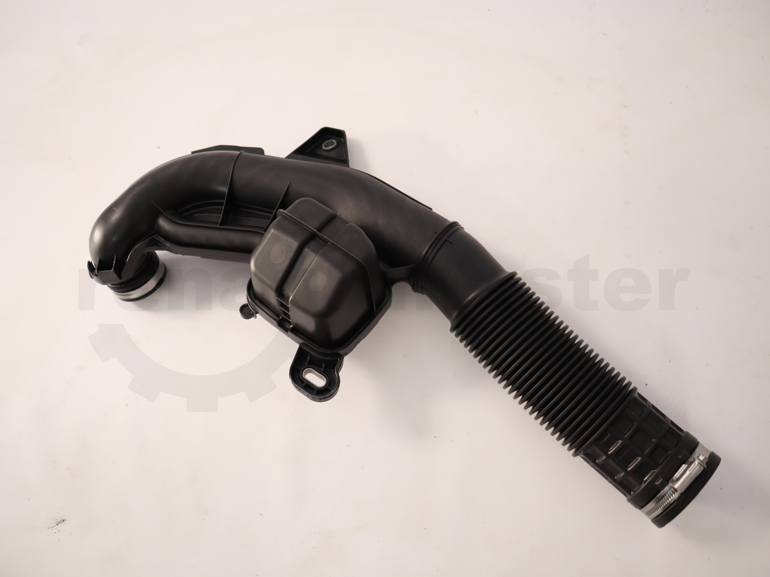 Патрубок забору повітря Renault Trafic (Fiat Talento, Nissan NV300) 2.0 dCi 2019->, - 165758306R OE