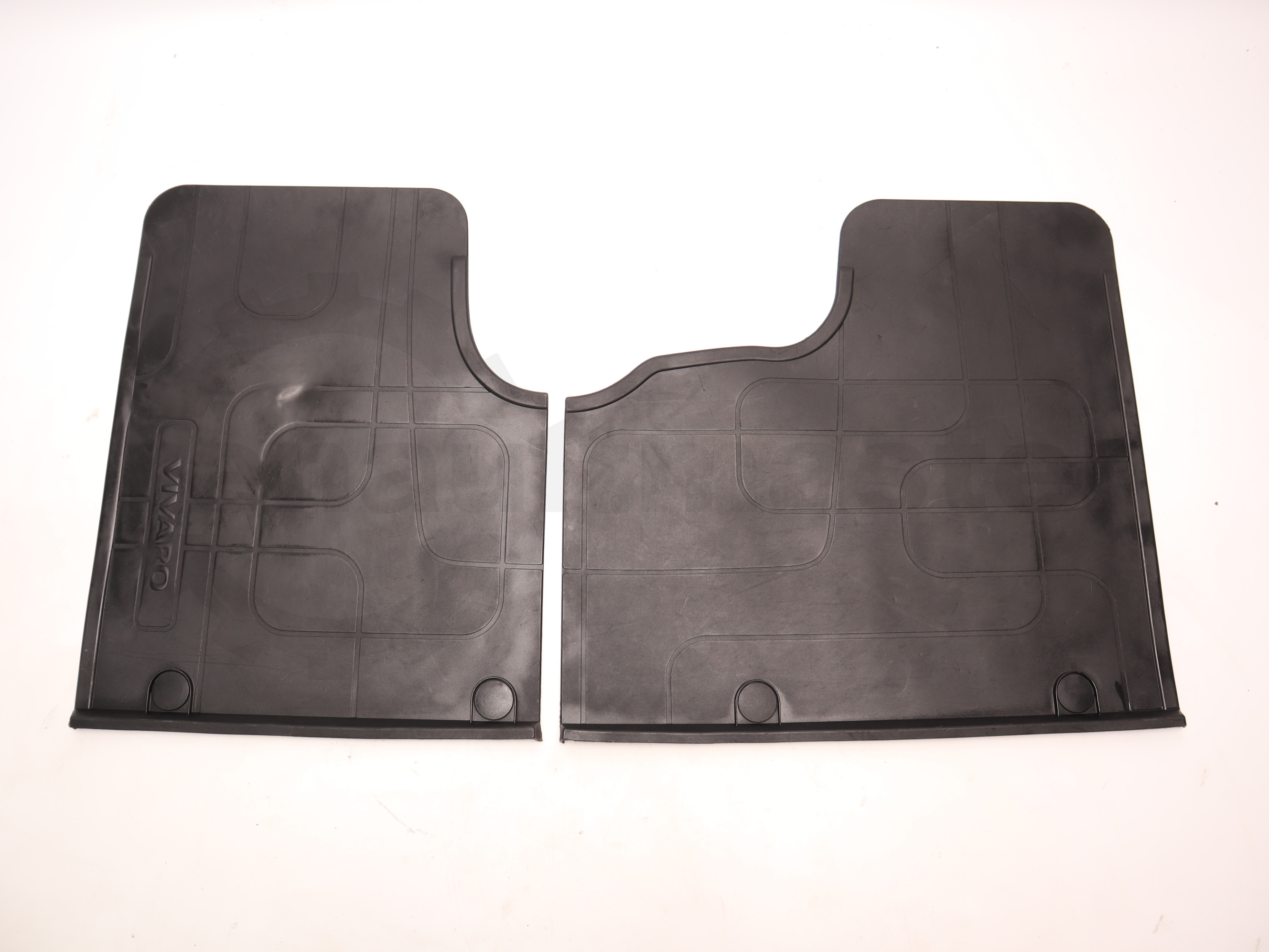 Килимки в салон (комплект) Renault Trafic (Opel Vivaro, Nissan NV300) 2014 -, 8201409823 8201501196 Б/В