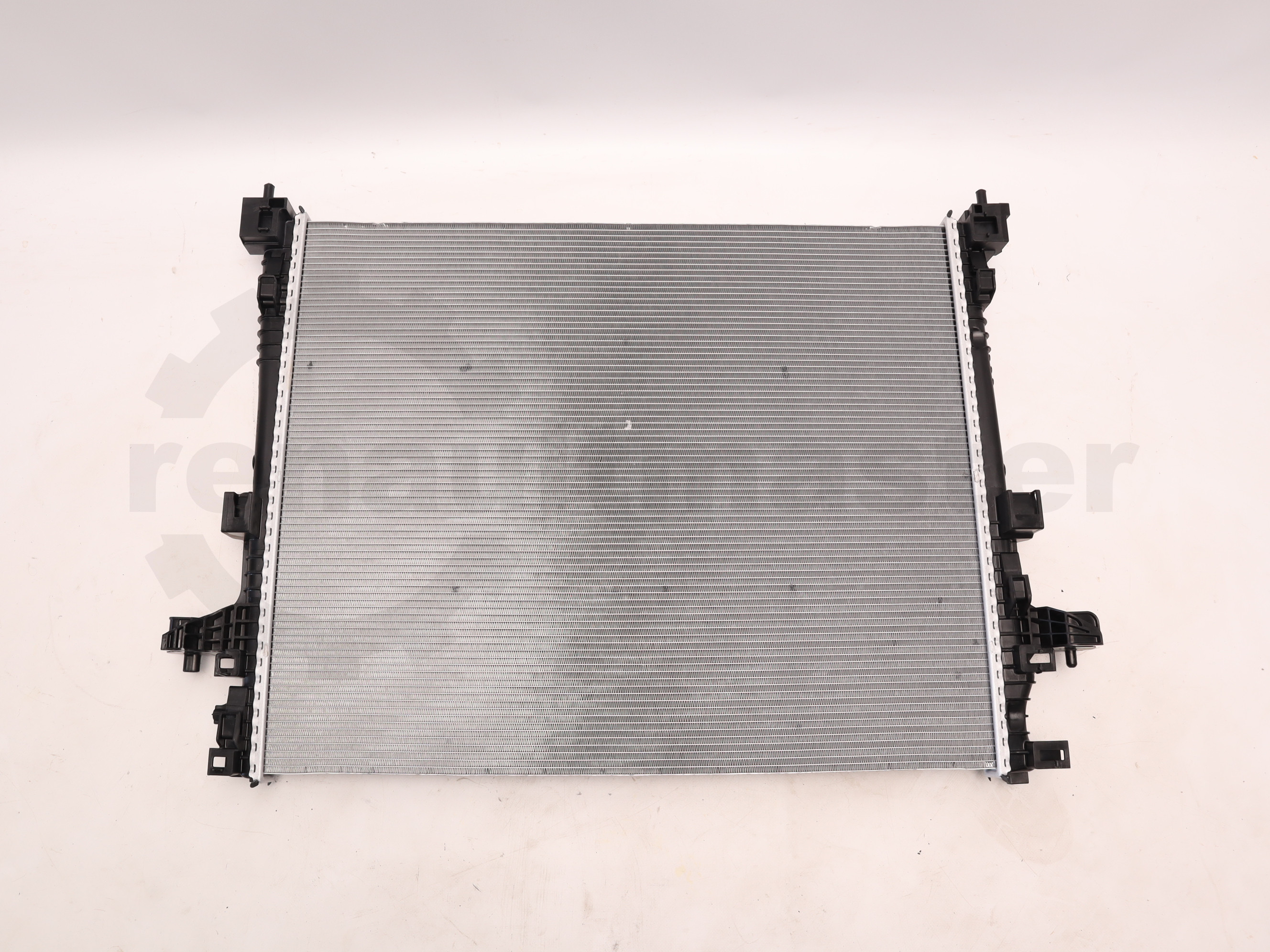 Радіатор охолодження Renault Trafic (Fiat Talento, Nissan NV300) 2.0 dCi 2022->, - 214106338R OE 