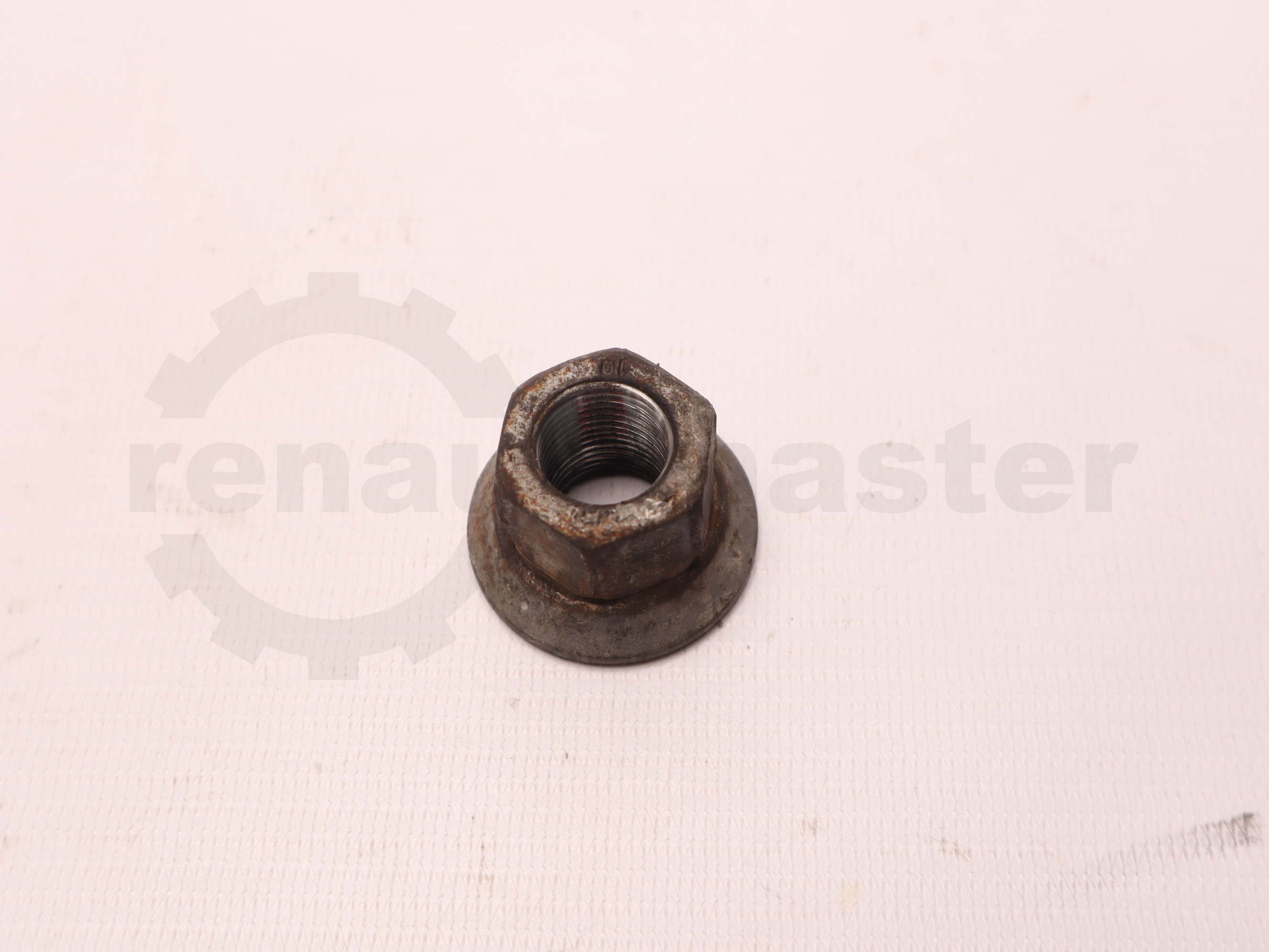 Гайка кріплення колеса  Renault Master RWD (Opel Movano,Nissan NV400) 2010, - 8200736455 Б/В