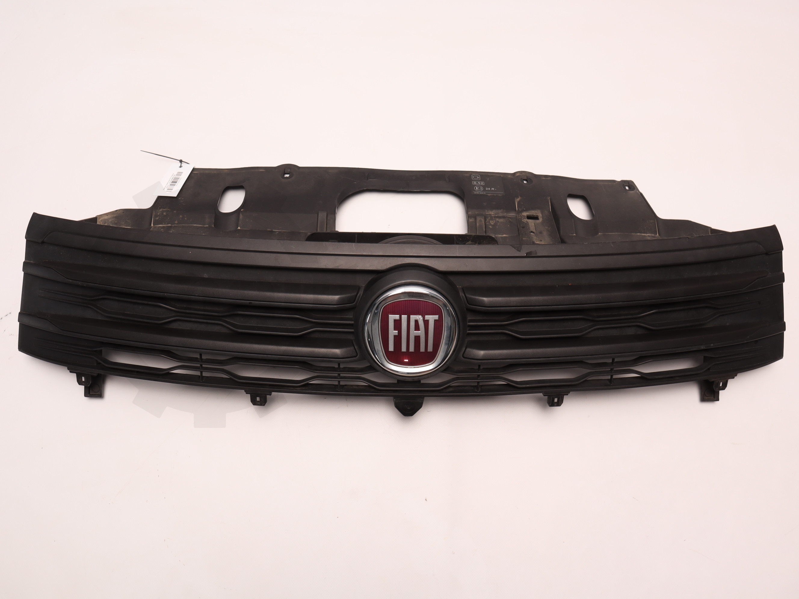 Решітка радіатора Fiat Talento 2014->, - 623106388R Б/В