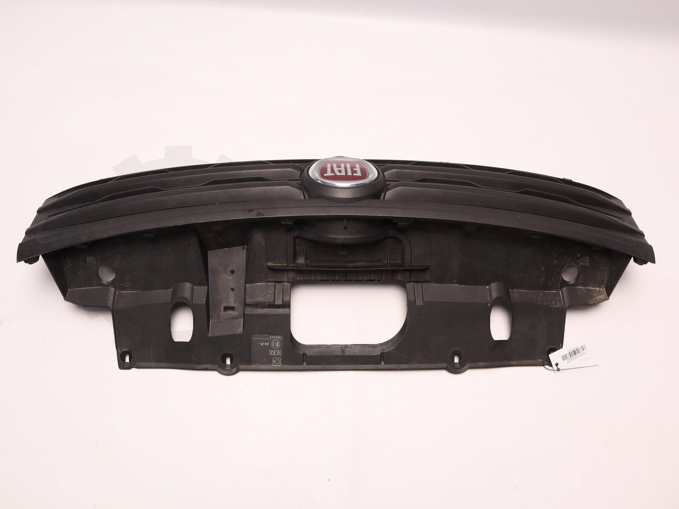 Решітка радіатора Fiat Talento 2014->, - 623106388R Б/В