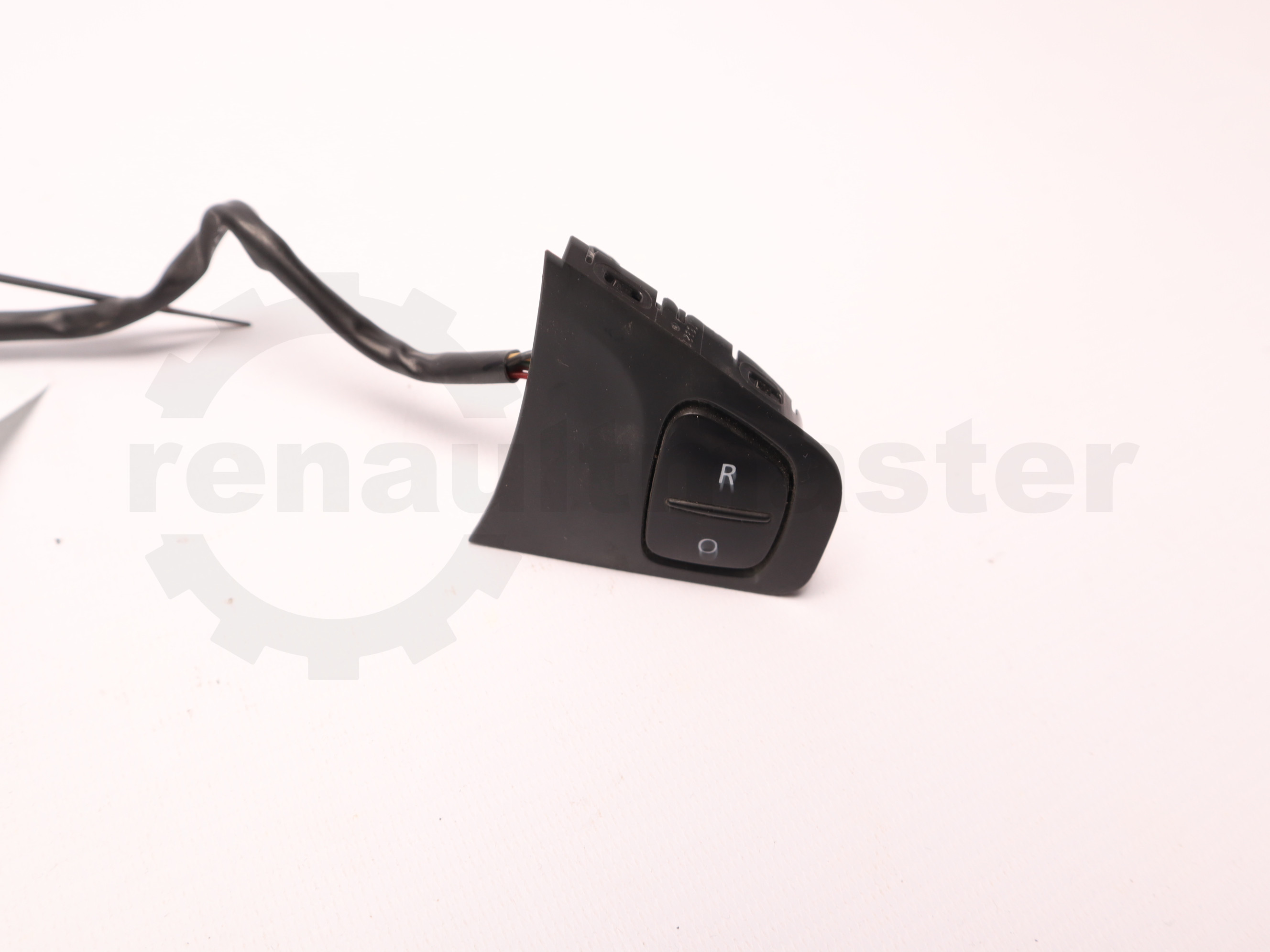Кнопки круіз контроля Renault Trafic (Opel Vivaro, Nissan NV300) 2014 -, 484007588R Б/В